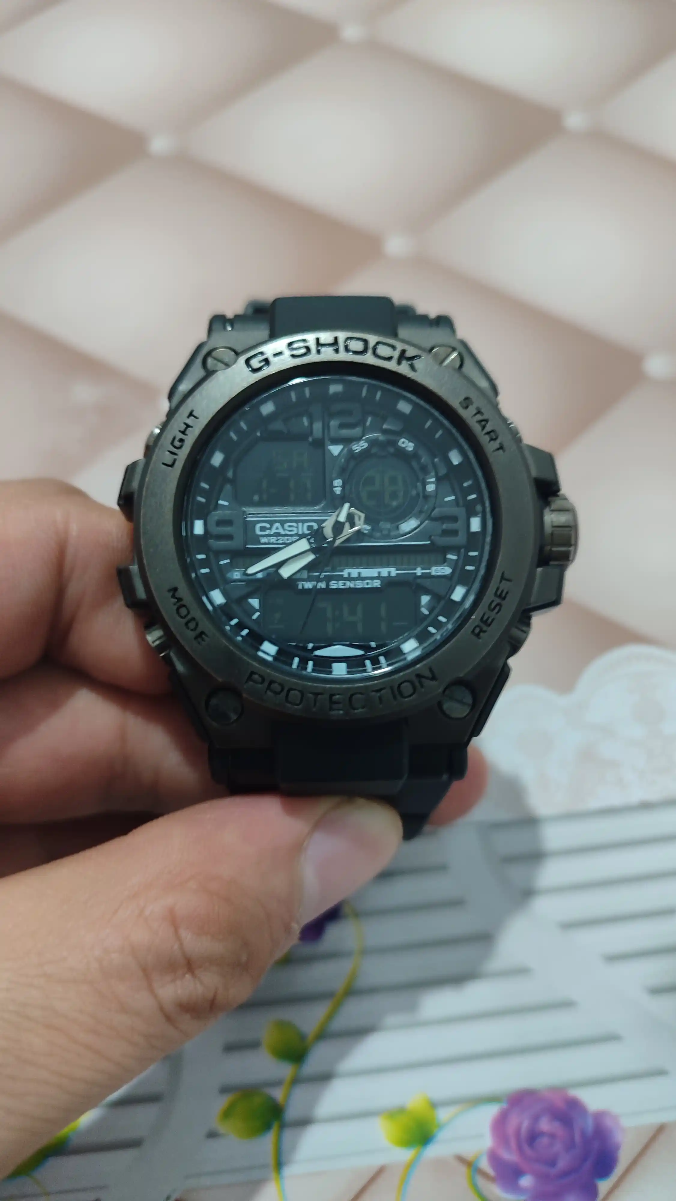 Erkaklar qo'l soati,"G-shock"