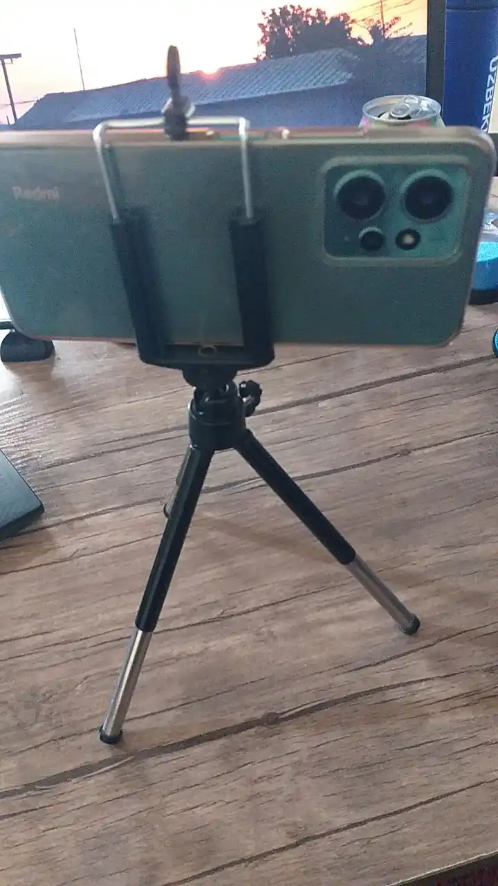 Telefon va kamera uchun universal shtativ-tripod / Blogerlar uchun sumkali pol shtativi