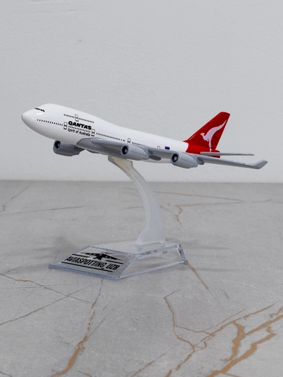 Boeing 747 samolyoti modeli, Qantas, 14 sm, Metall+plastik - 
