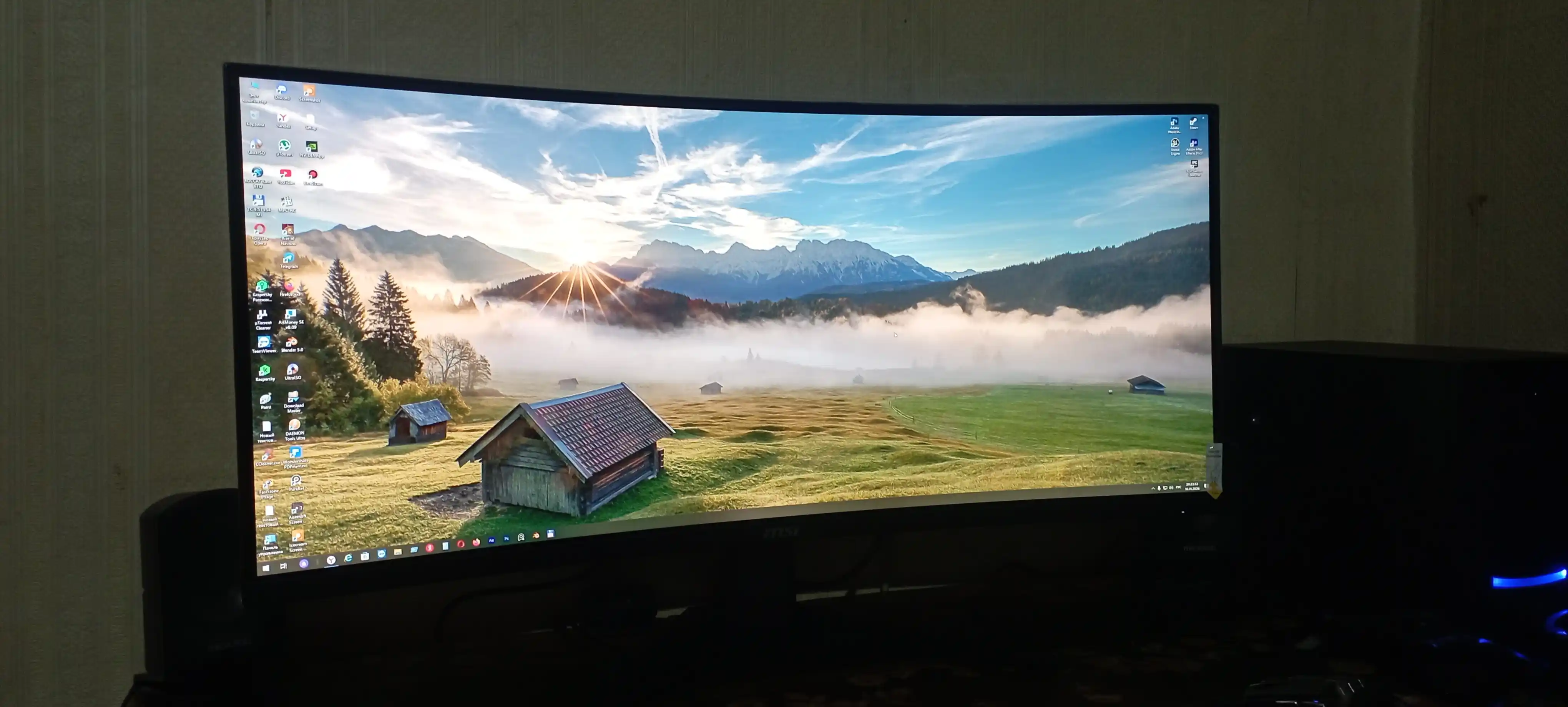 O`yin monitor MSI MAG, 34" 27" WQHD, 2K, 320 Hz, 300 Hz, 210 Hz, IPS, 1 yil kafolat