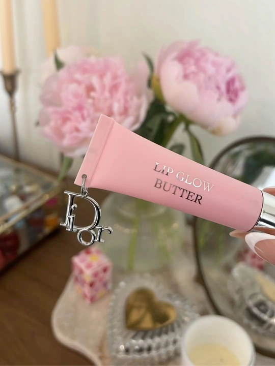 Blesk Dior Lip Glow Butter lab uchun balzam-moy, 10 ml