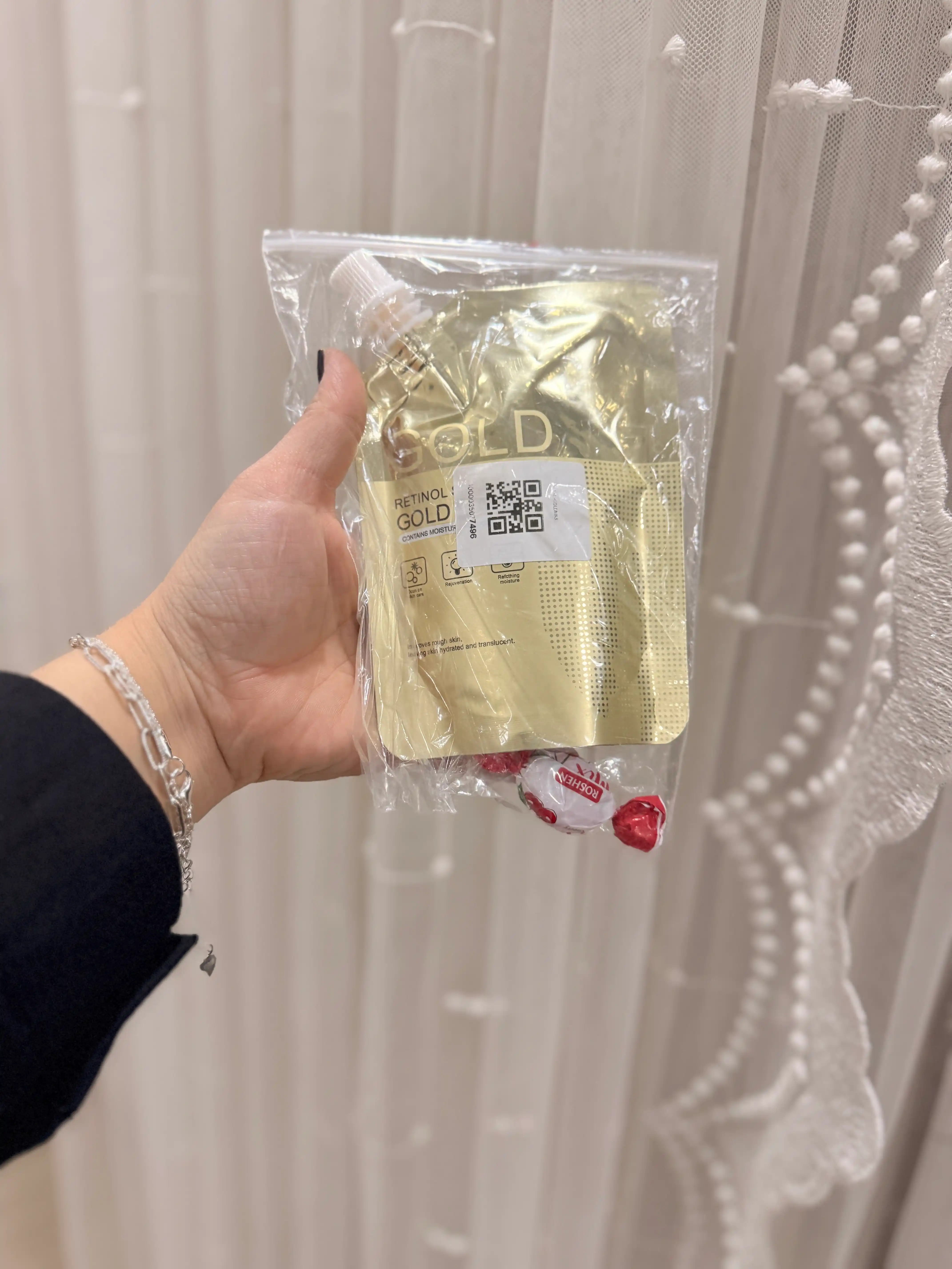 Yuz terisini namlash, yoshartirish va parvarish qilish uchun Gold Mask suyuq yuz niqobi, 100 g