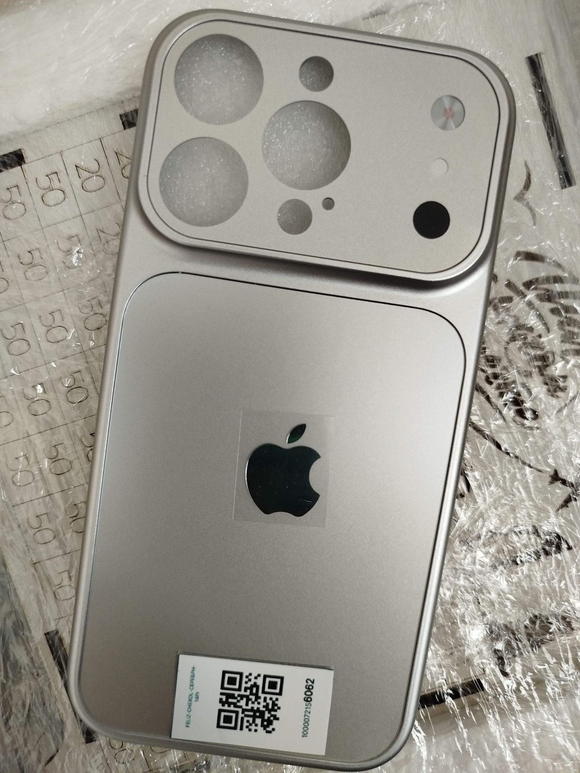G‘ilof iPhone 13, 14, 15, 16, Pro, Pro Max, rangli, silikon
