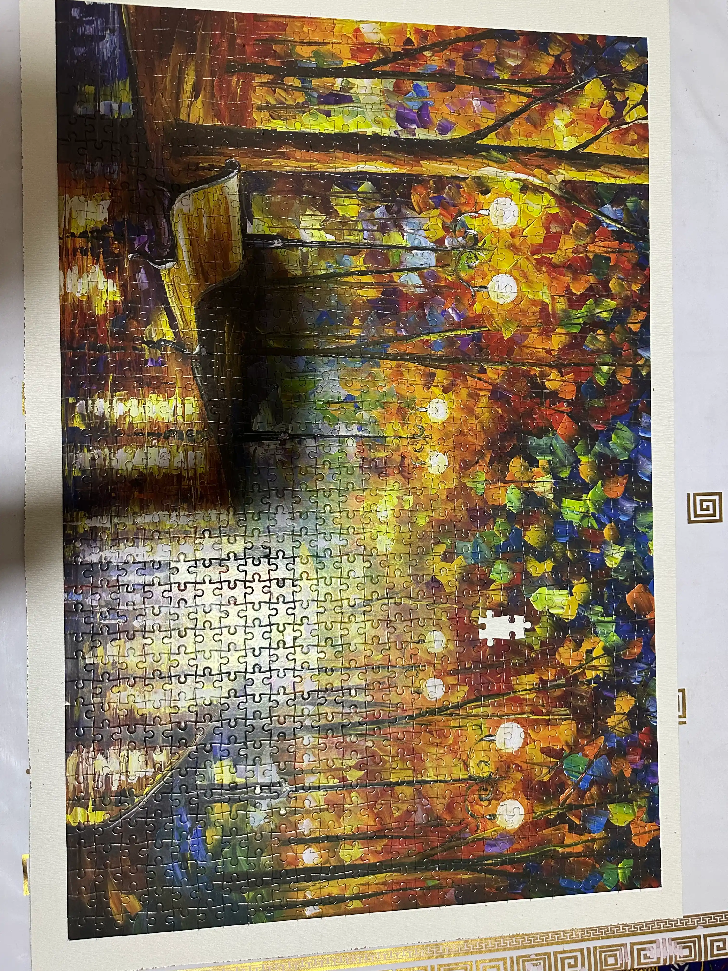 1000 donalik “Puzzle” – 50x75 sm, kattalikdagi mantiqiy rivojlantiruvchi o‘yin