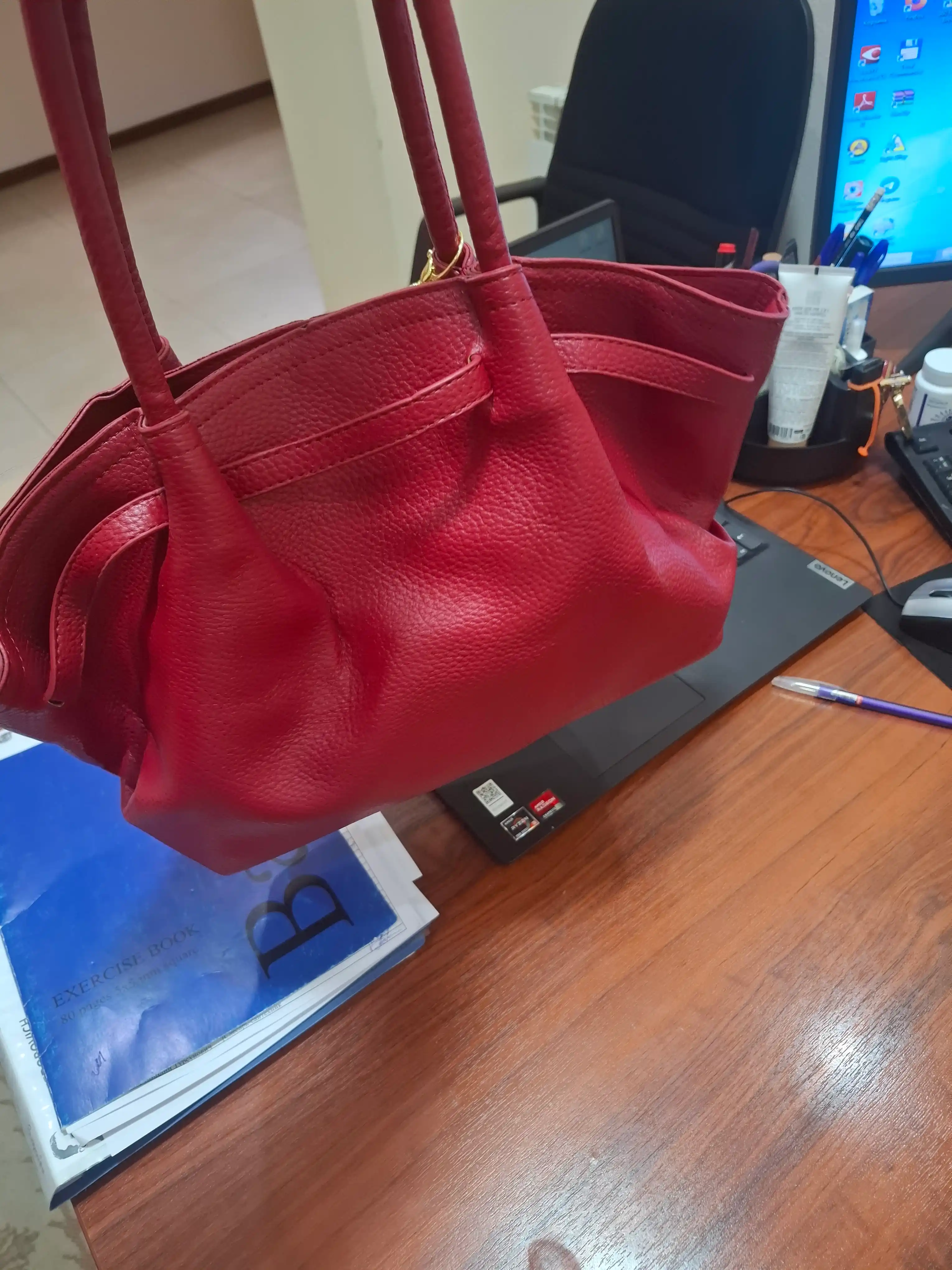 Ayollar sumkasi, katta, shopper, o‘qish uchun, A4 formatda
