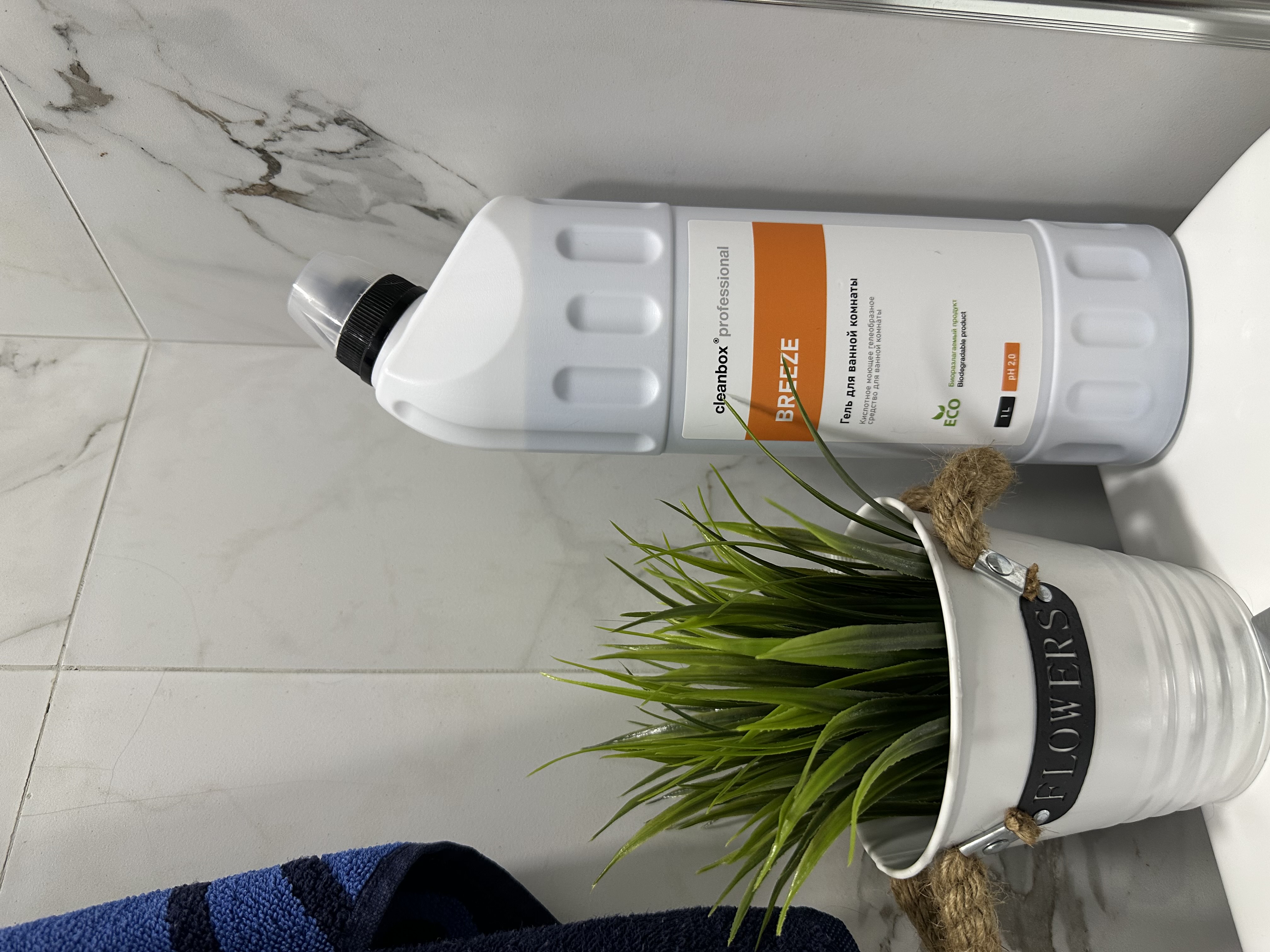 Breeze GEL Гель для сантехники, удаление налета жира и ржавчины, кислотное средство, 1 л