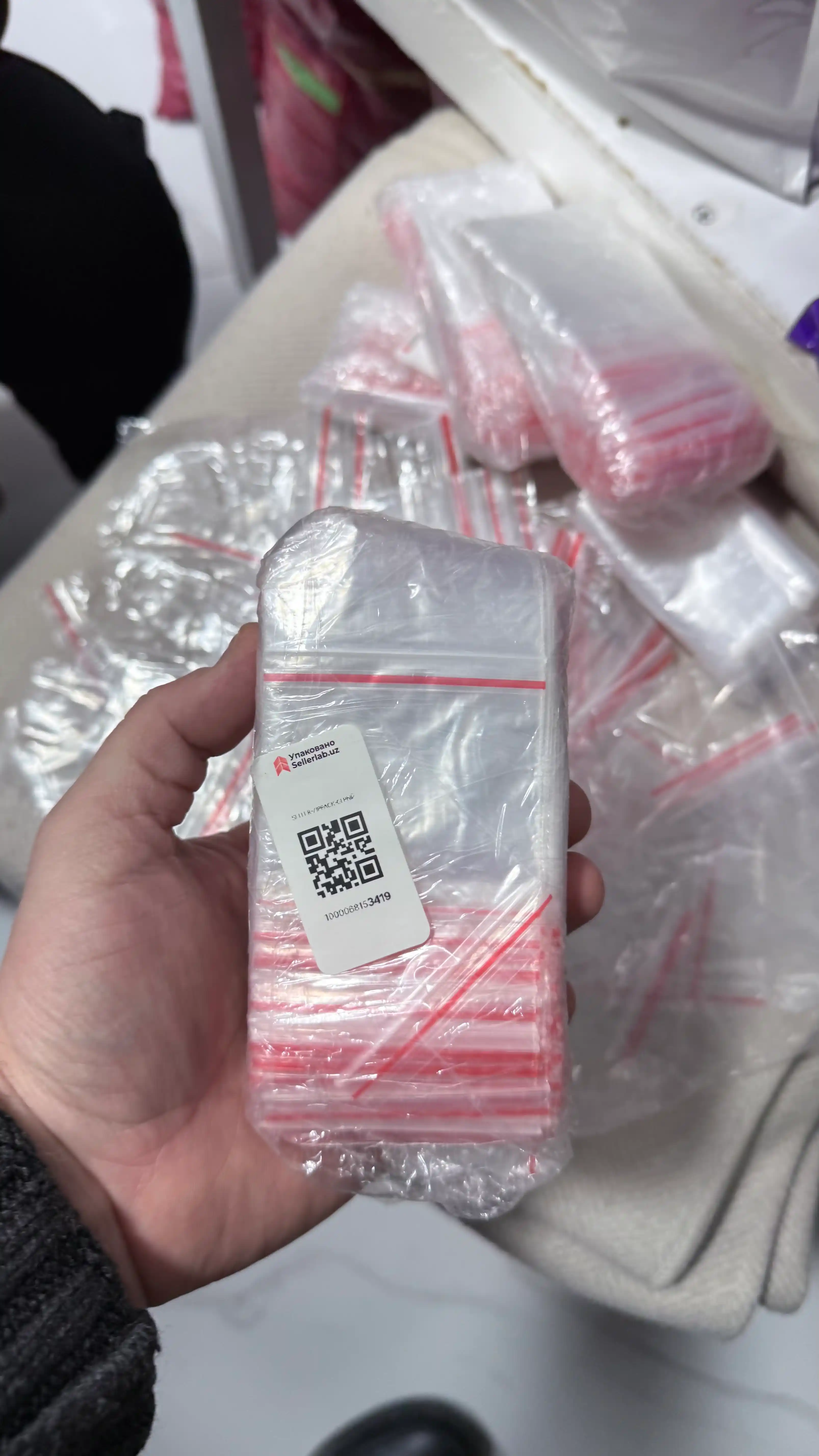Zip paketlar zip-lock qulflashli, saqlash va fasovka uchun, turli o‘lchamlar, meshki