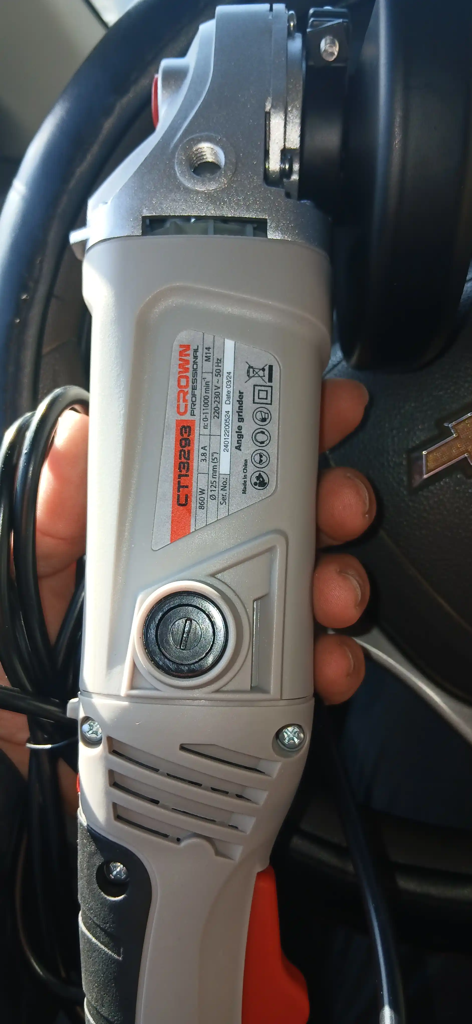 Болгарка CROWN CT13293 125/860W