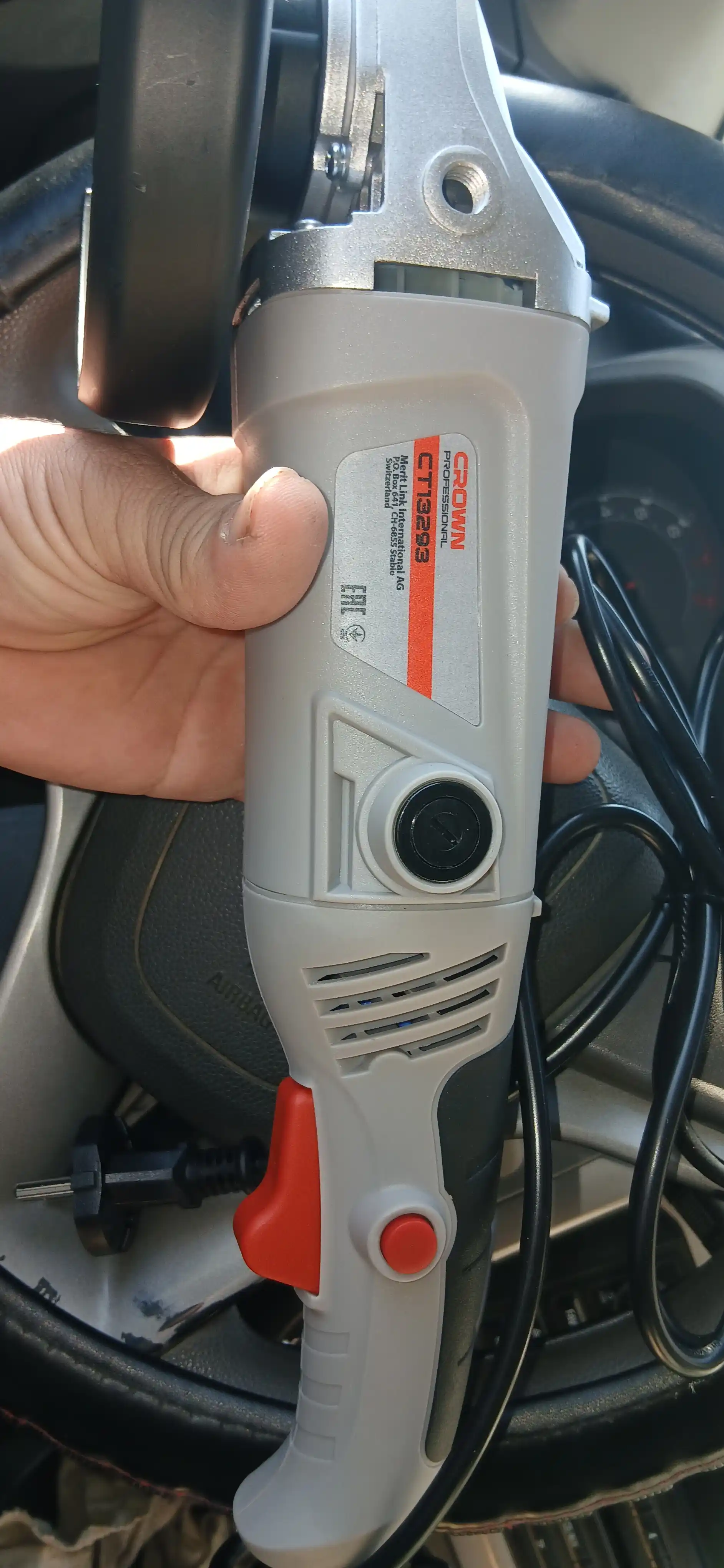 Болгарка CROWN CT13293 125/860W
