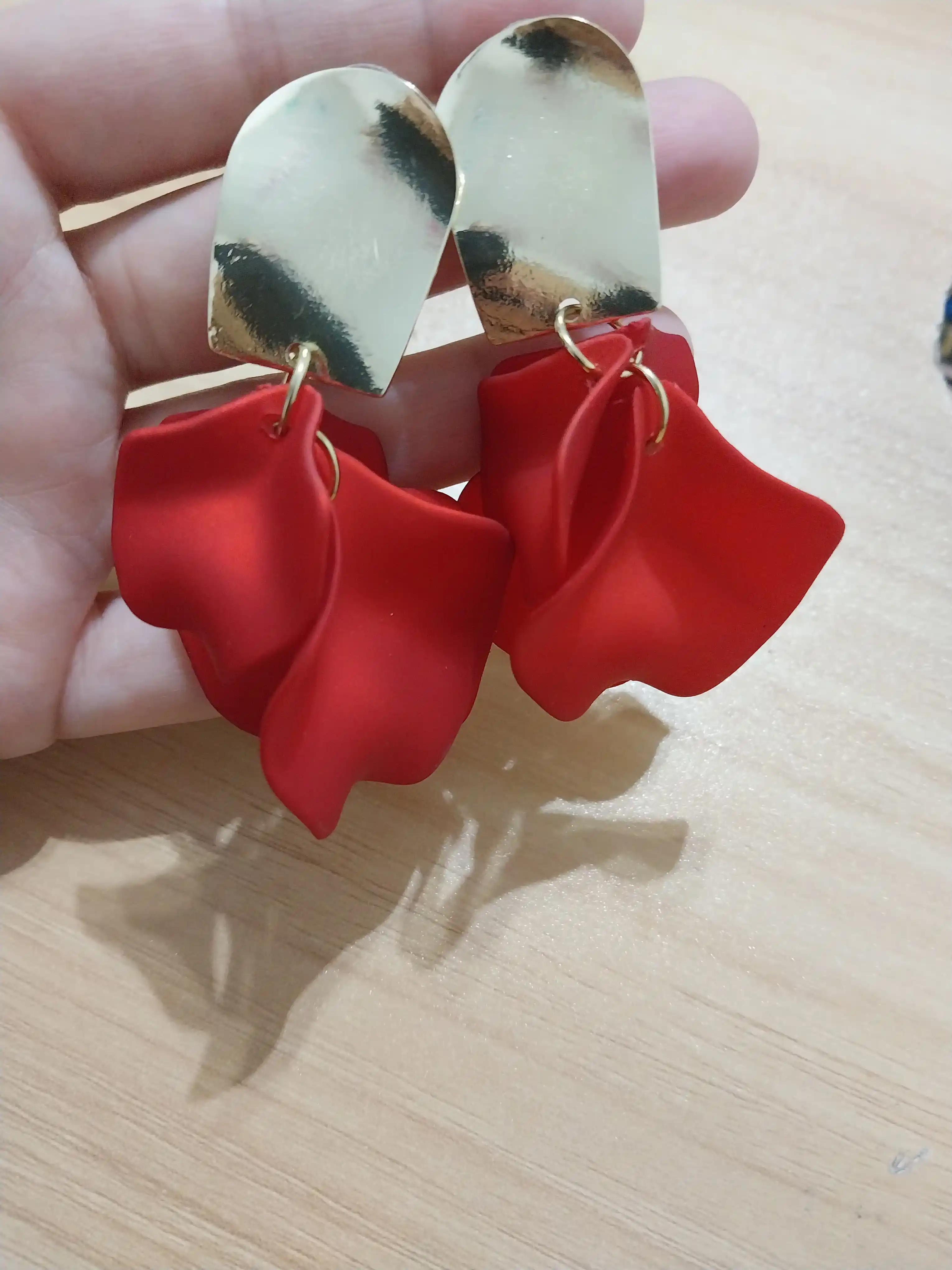 Серьги для женщин и девушек