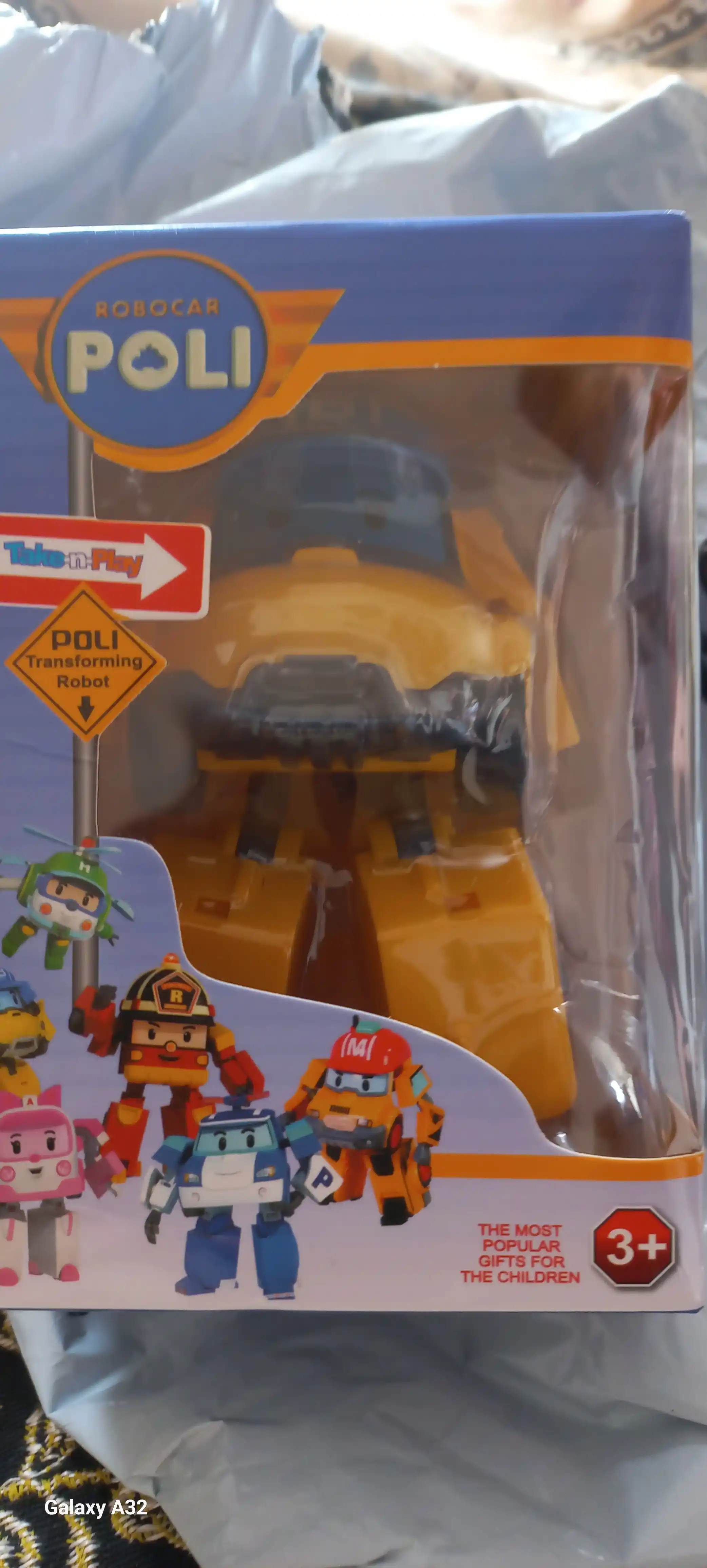 Robot transformer Haley Robocar Poli