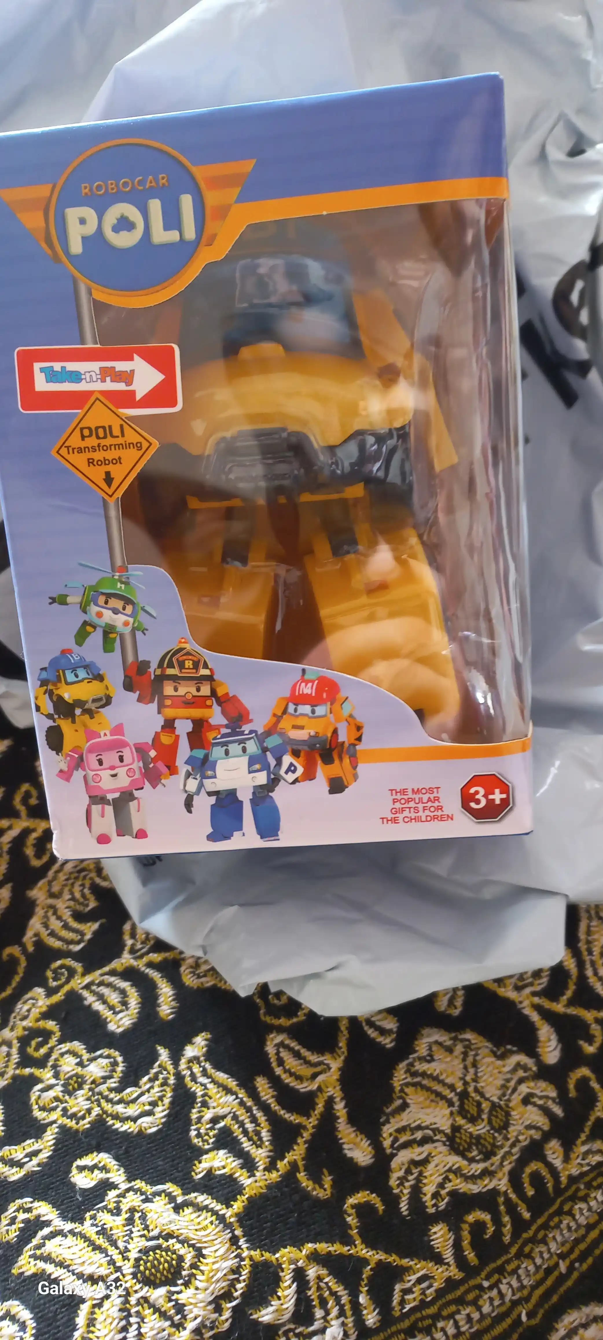 Robot transformer Haley Robocar Poli