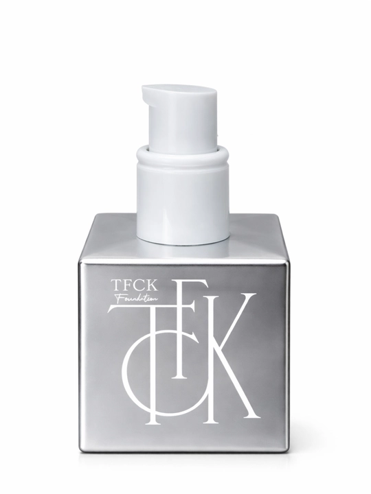 TFCK Éclat de Peau yuz uchun professional tonal kremi, gipoallergen - 30 gr