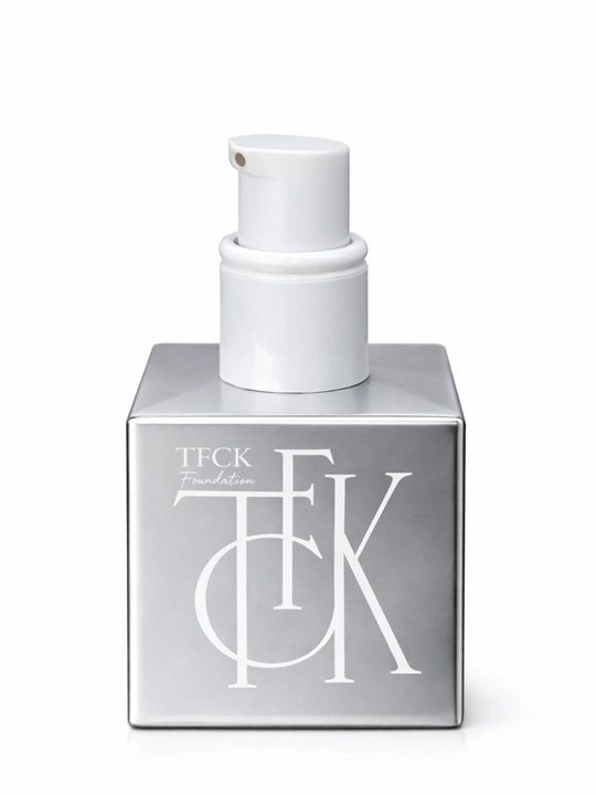 TFCK Éclat de Peau yuz uchun professional tonal kremi, gipoallergen - 30 gr