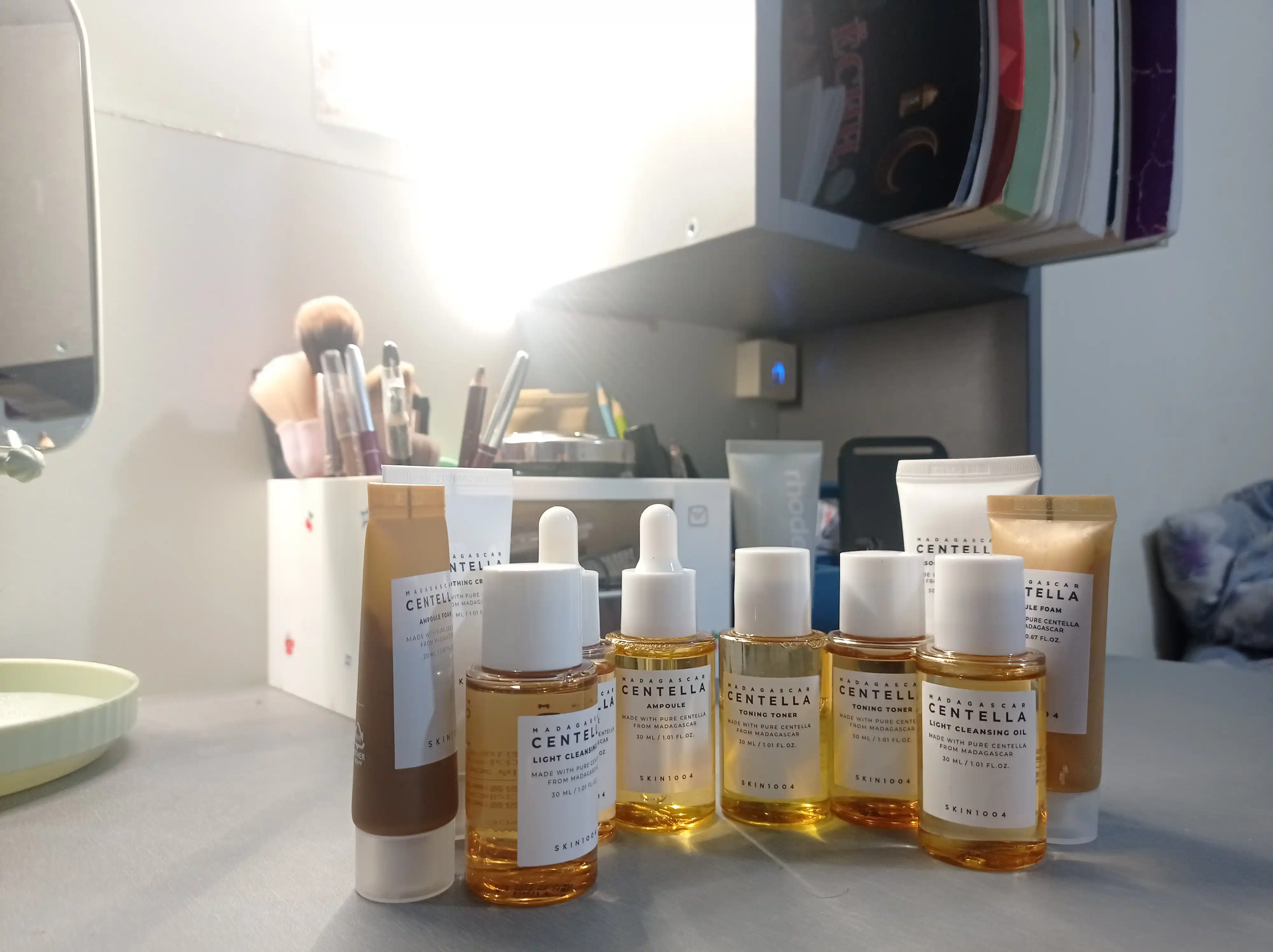 Terini parvarish qilish to'plami Skin 1004 Madagascar Centella Travel Kit, mini set