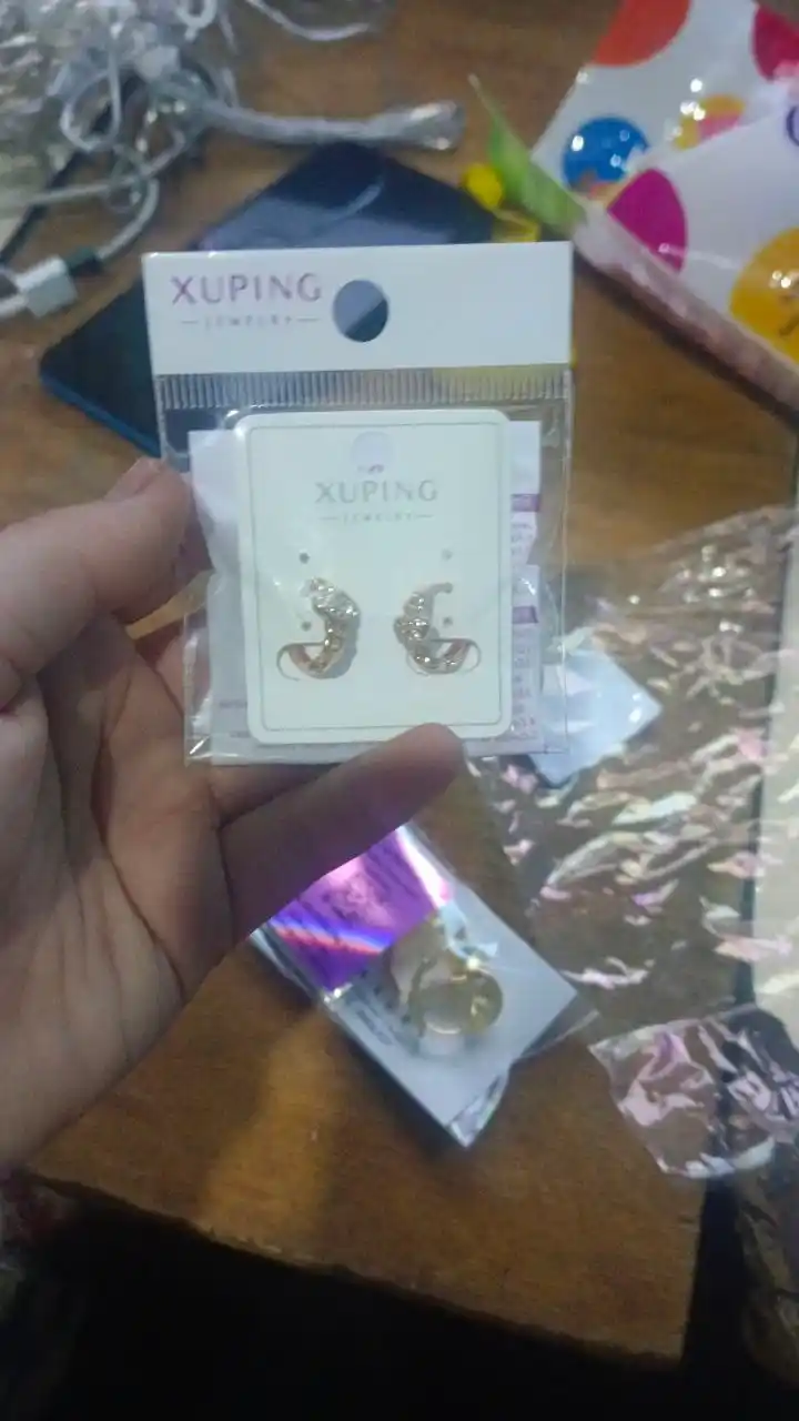 Маленькие серьги из медицинской стали Xuping
