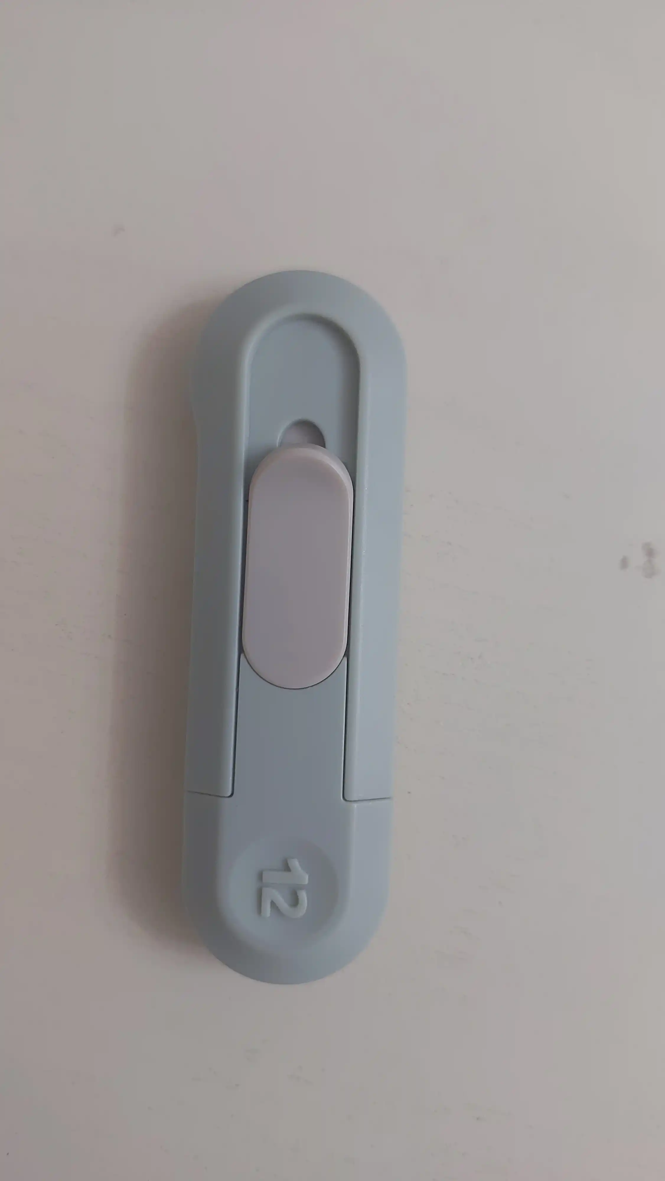 Kanselyariya pichog'i Deli NS065