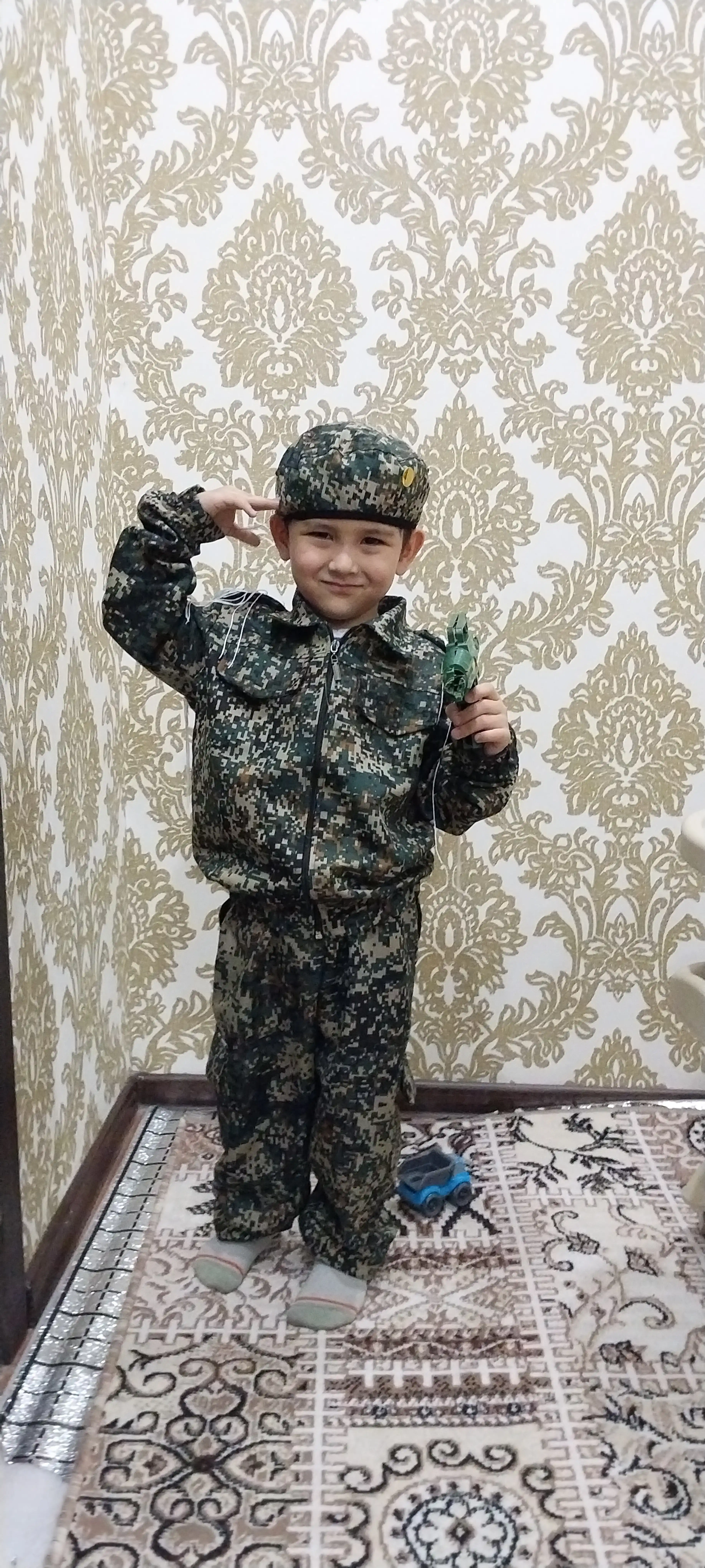 Военный камуфляжный костюм для детей