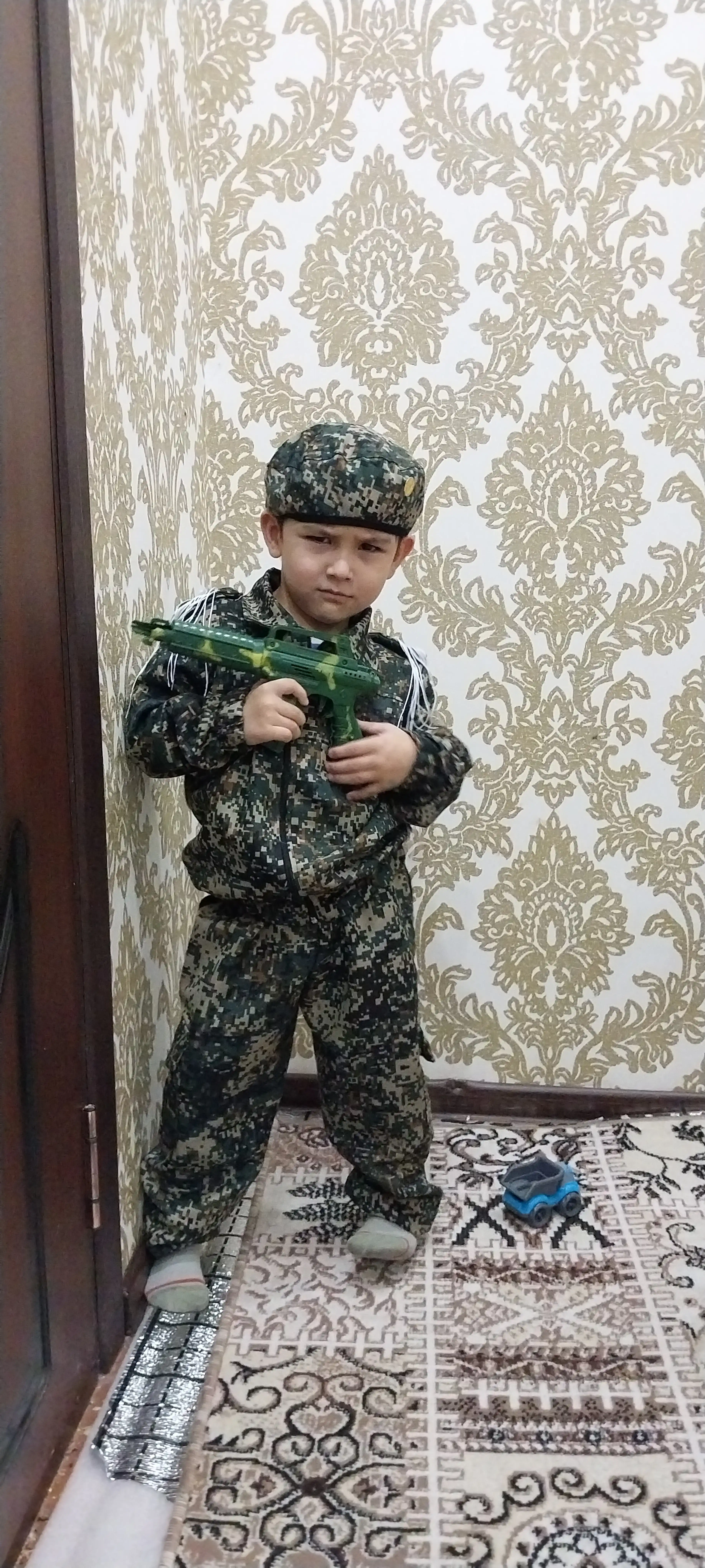 Военный камуфляжный костюм для детей