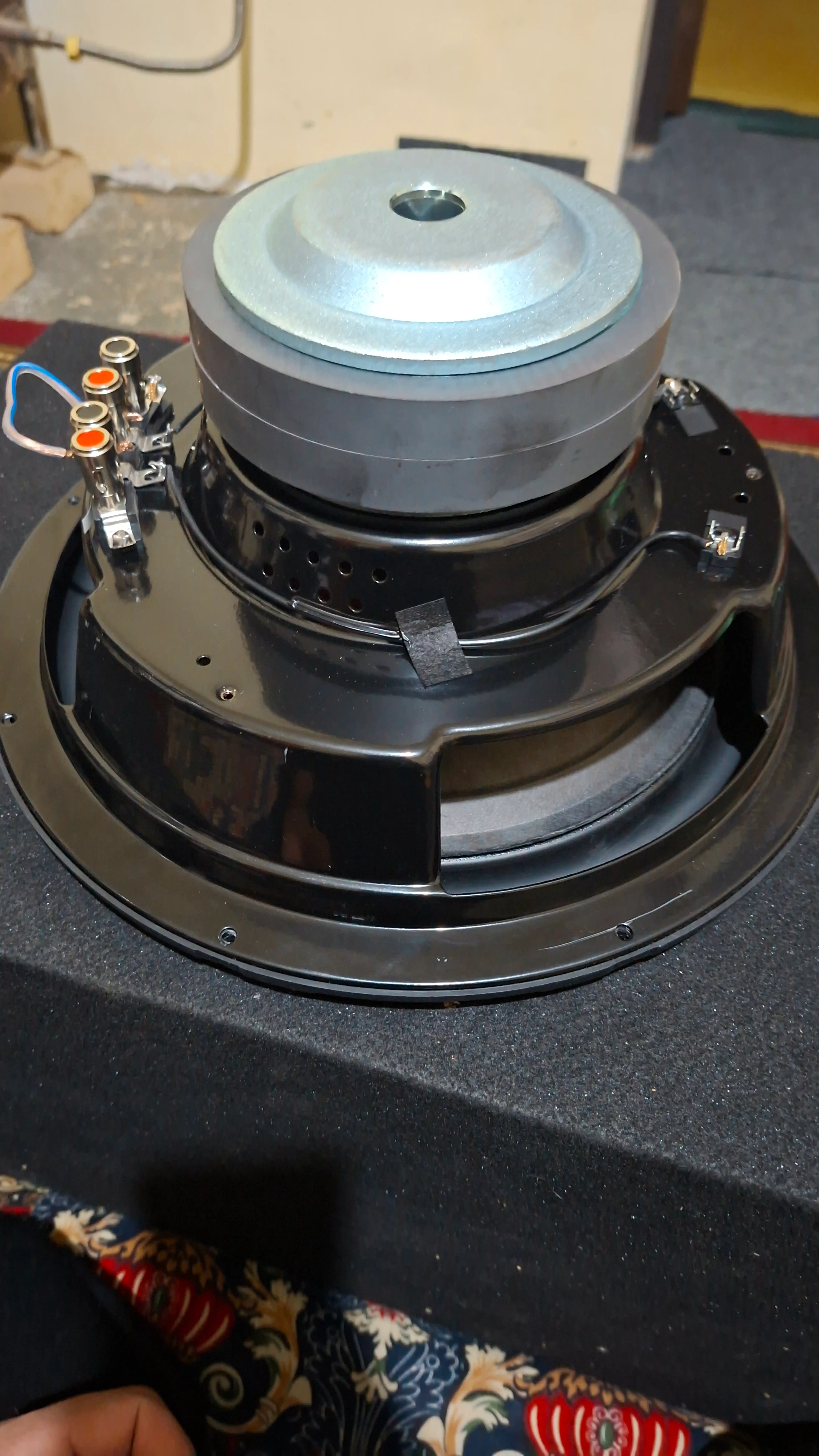 Сабвуфер Pioneer TS-W310D4 Champion Series 30 см, 1400 Вт, двойной 4 Ом (2/8 Ом)