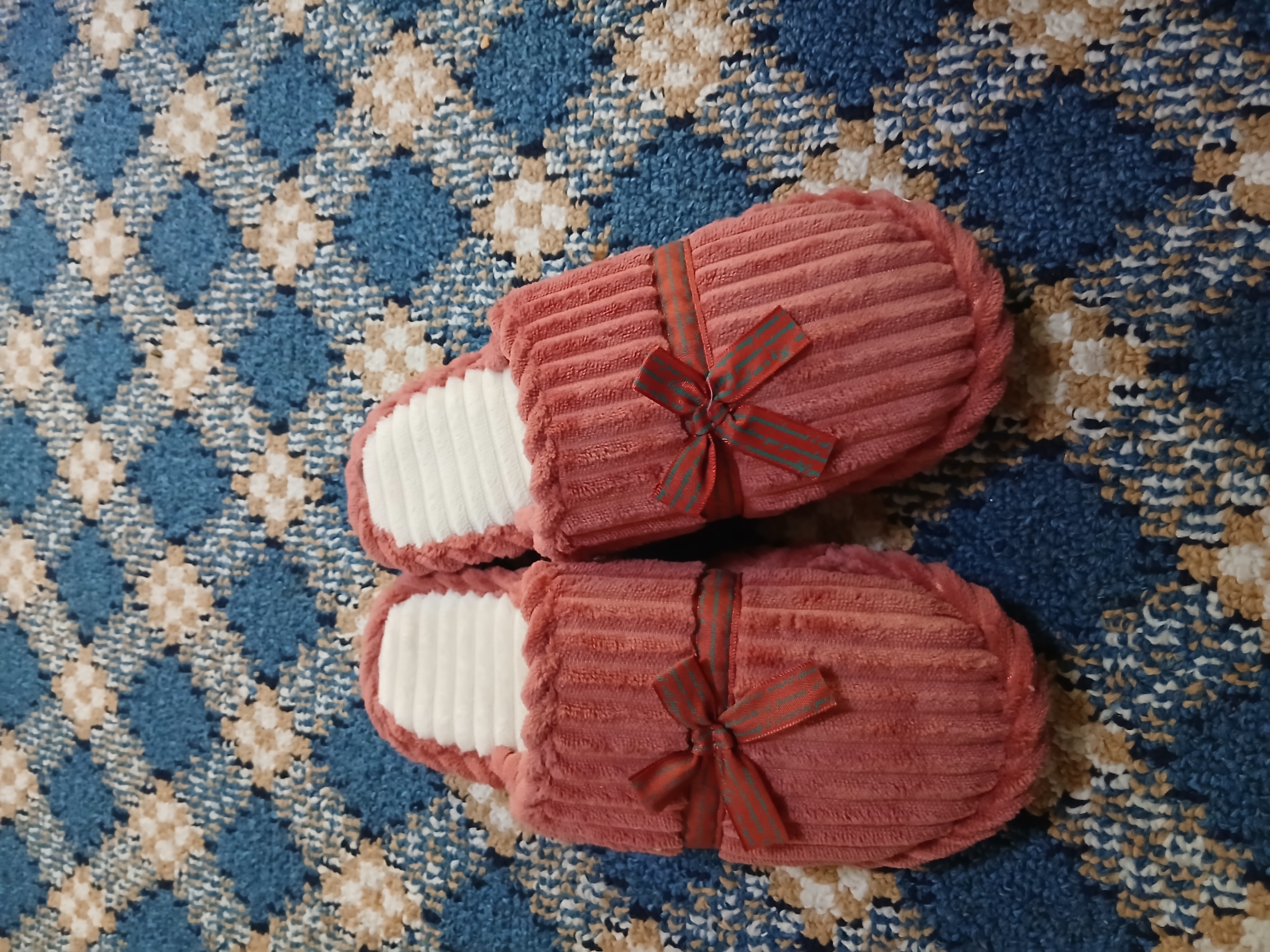 Тапочки женские и девичьи, 36-40