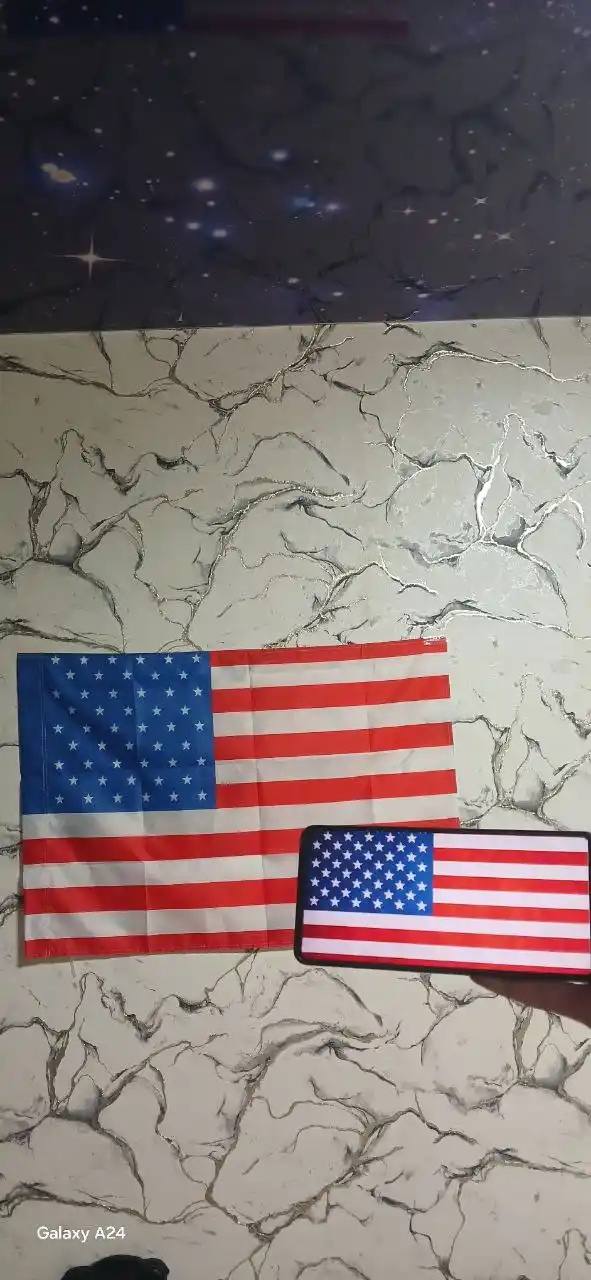 Rossiya, O‘zbekiston, Qozog‘iston va Amerika bayroqlari