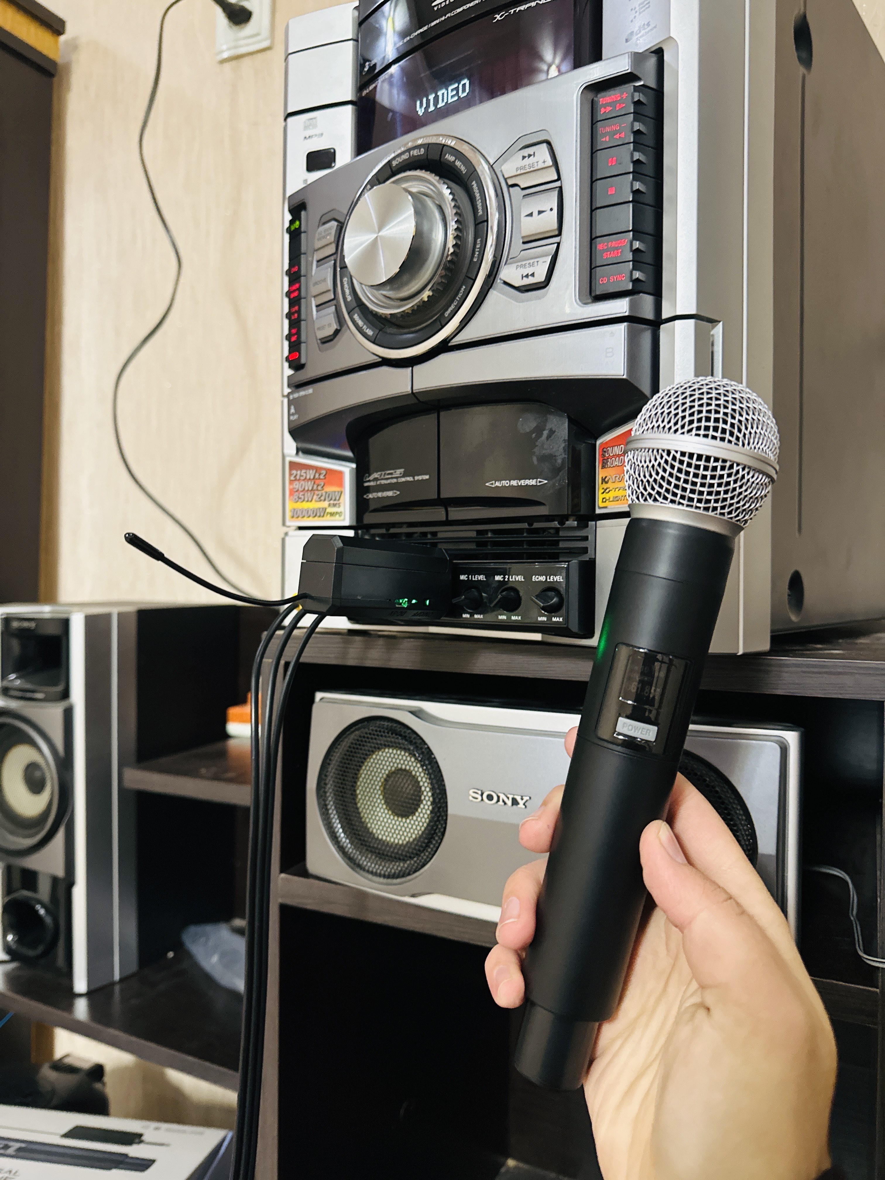 Professional universal simsiz mikrofon karaoke va boshqa kalonkalar uchun +adapter