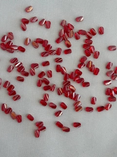 Красный