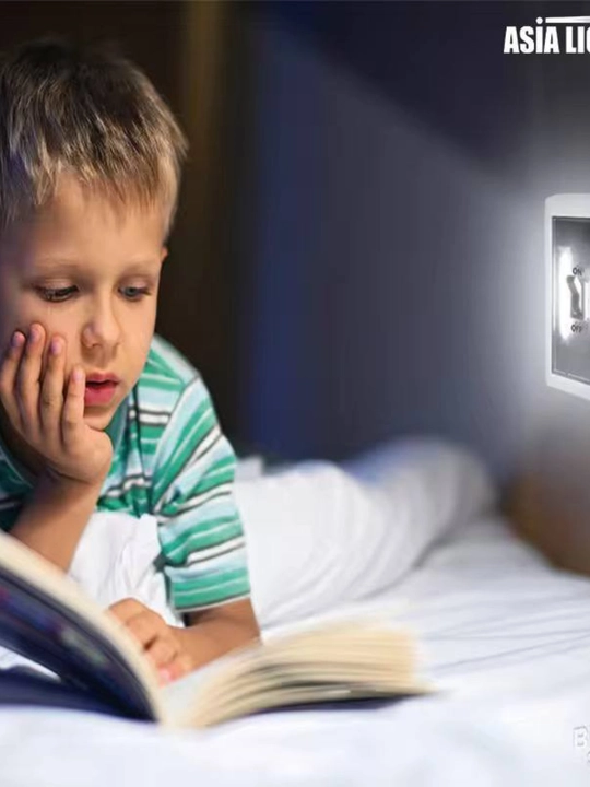 Magnitli va kalitli universal LED simsiz yoritgich