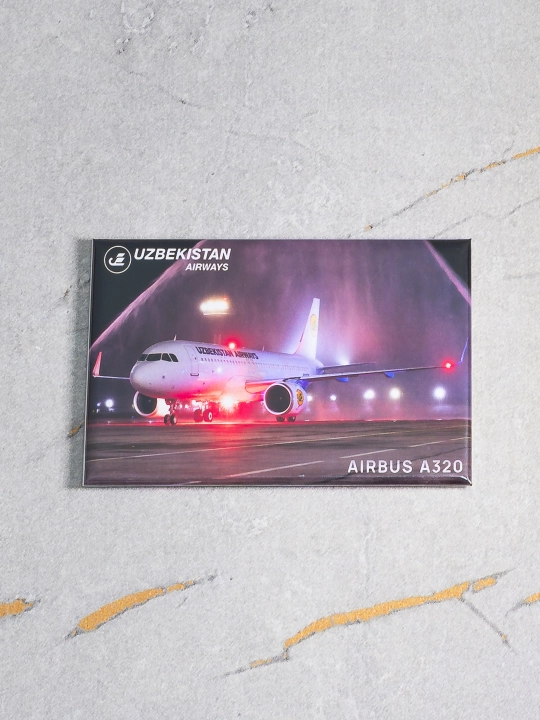 Фото магнит авиасувенир, фото самолёта Airbus A320 Uzbekistan Airways, размер 8x5 см - 