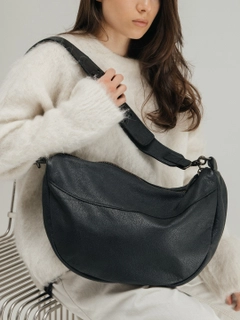 Черный