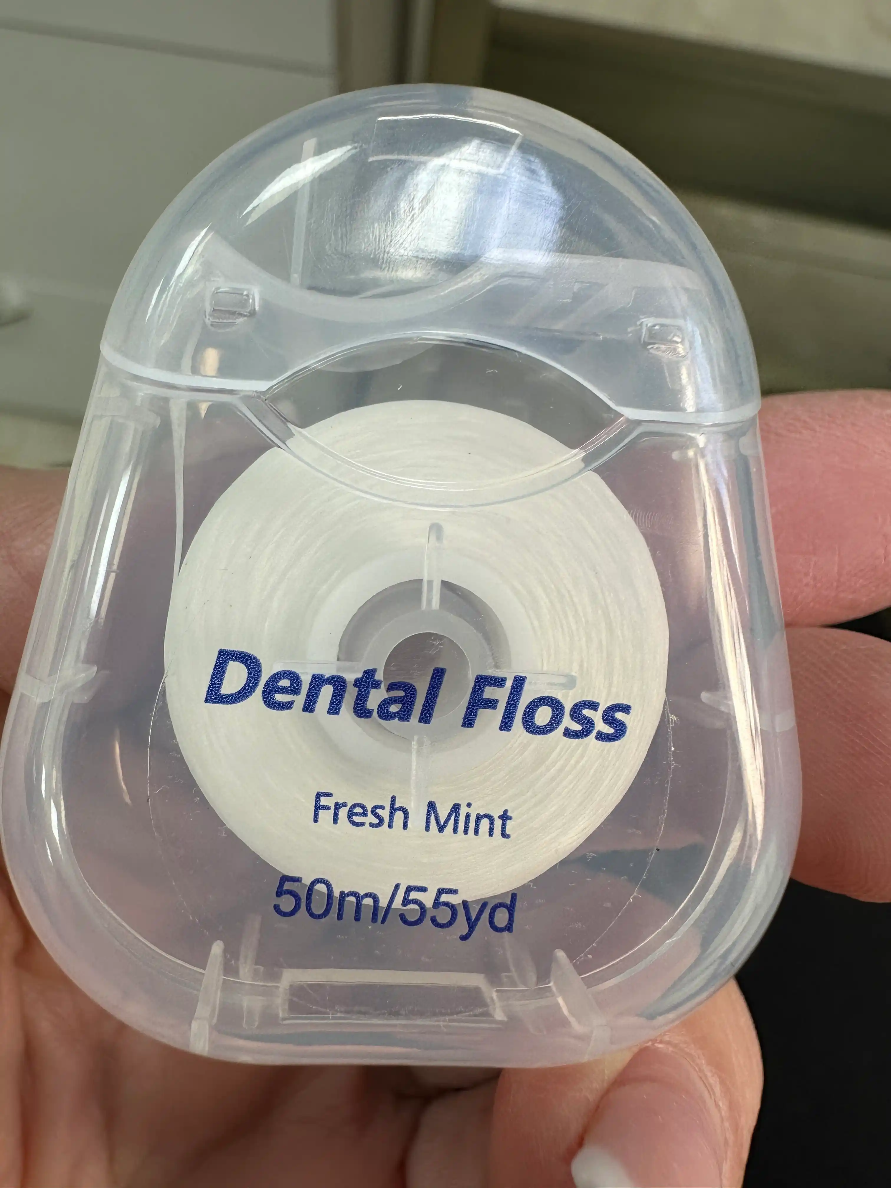 Зубная нить Dental Floss Fresh Mint — 50 метров, мятная
