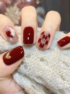 Алый