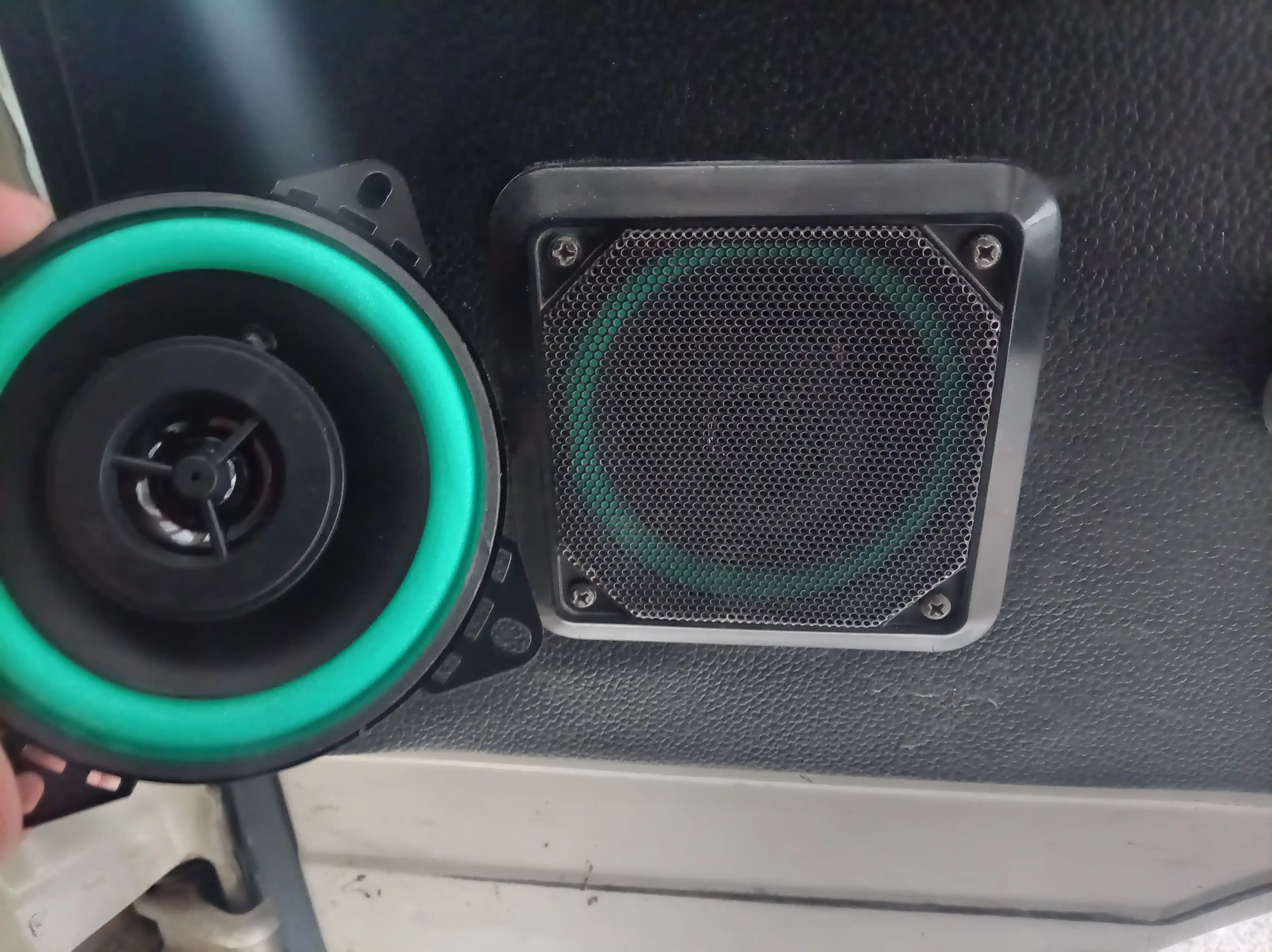 Колонки для авто Roadstar, 100 Вт