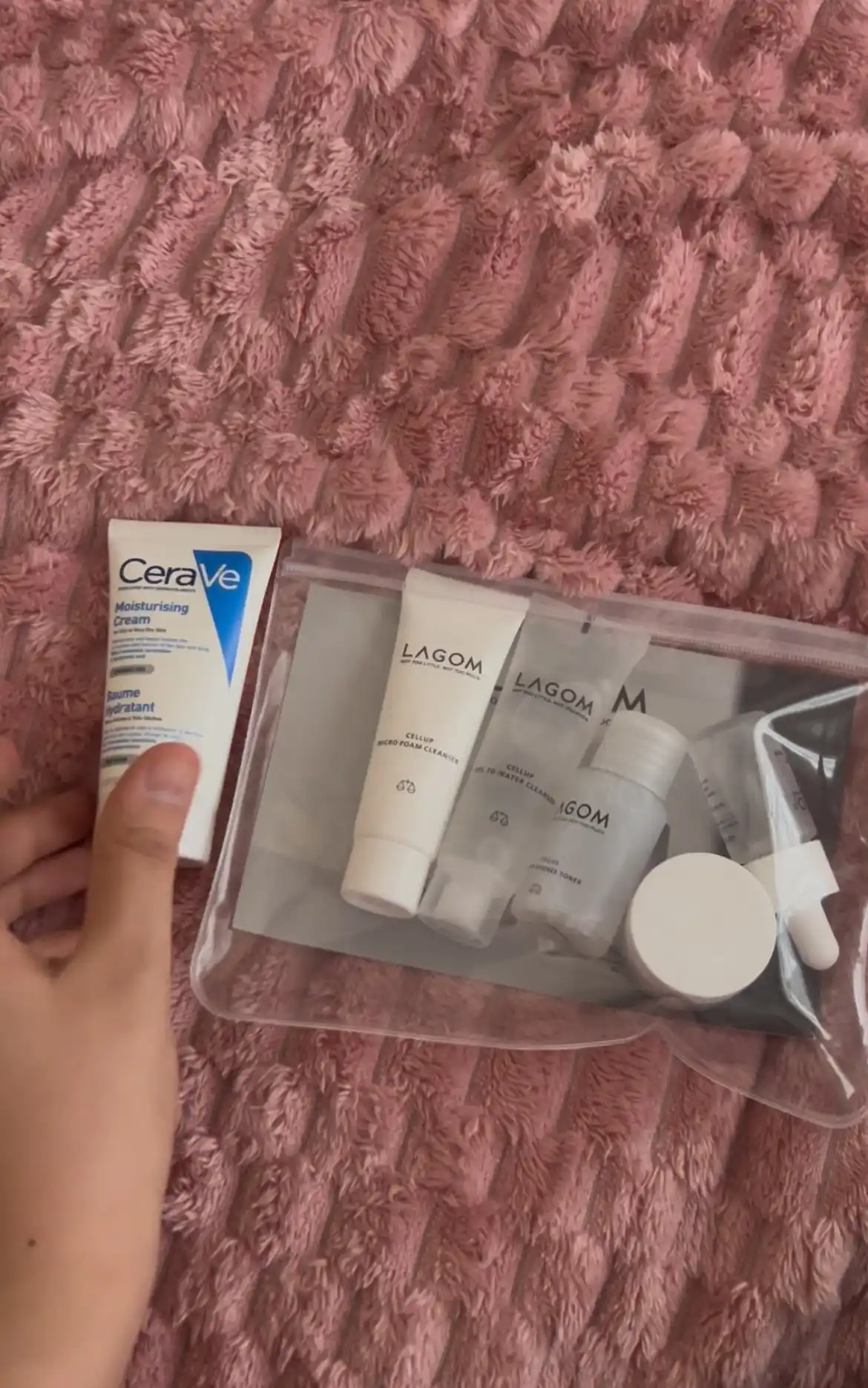 LAGOM TRAVEL KIT набор средств с косметичкой