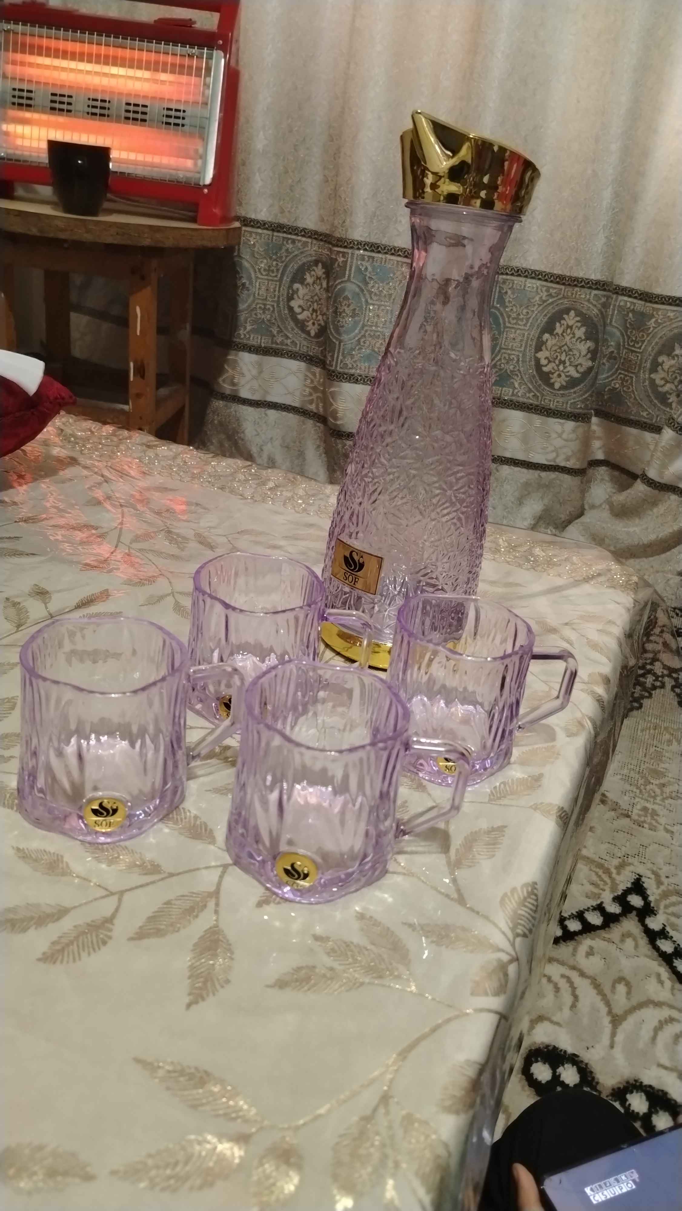 Стеклянный графин для воды и напитков с 4 стаканами, в подарочной упаковке