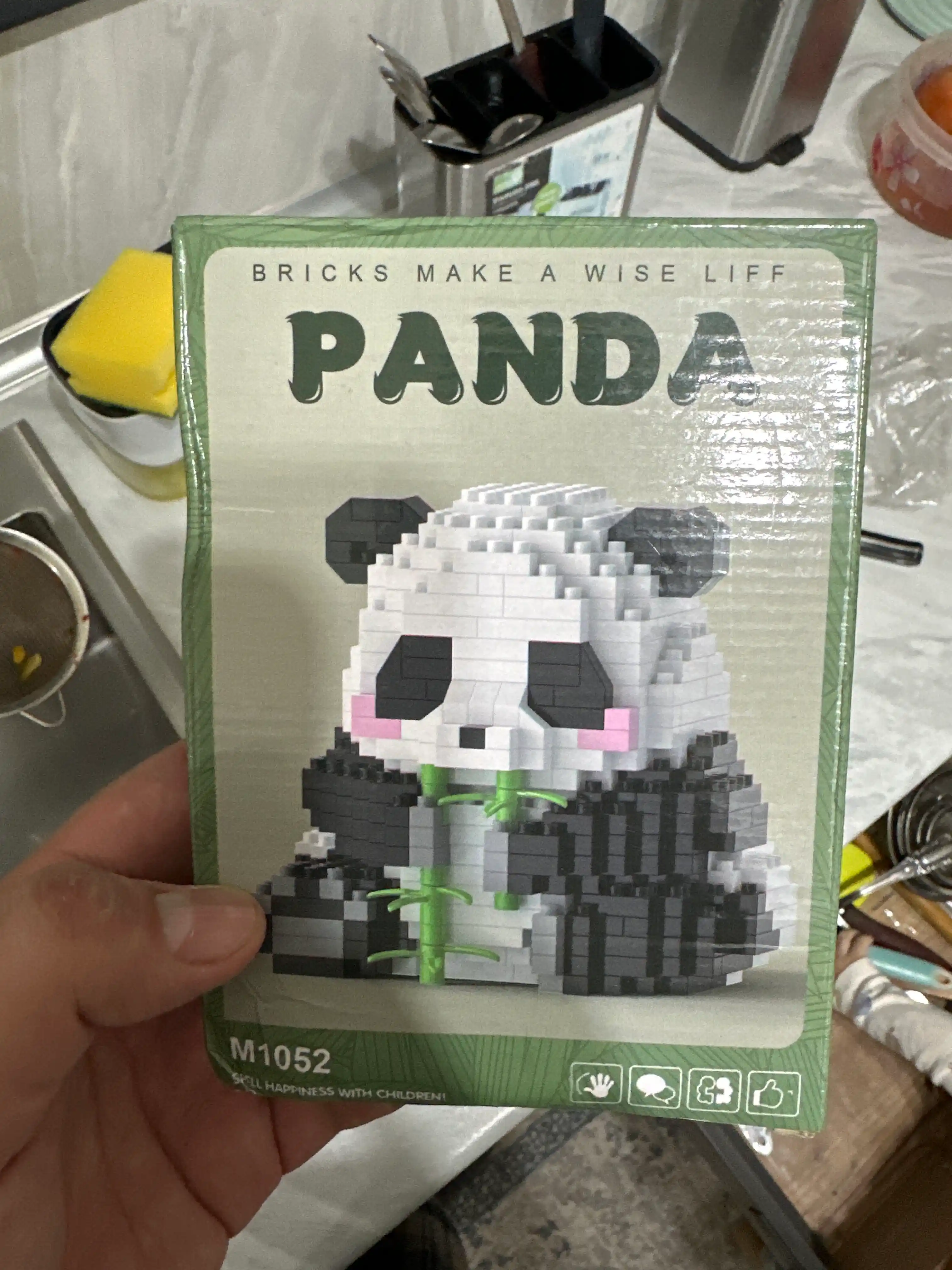 Mini konstruktor 3D Bricks: Disney, Mario va Spanch Bob qahramonlarining figuralari bilan