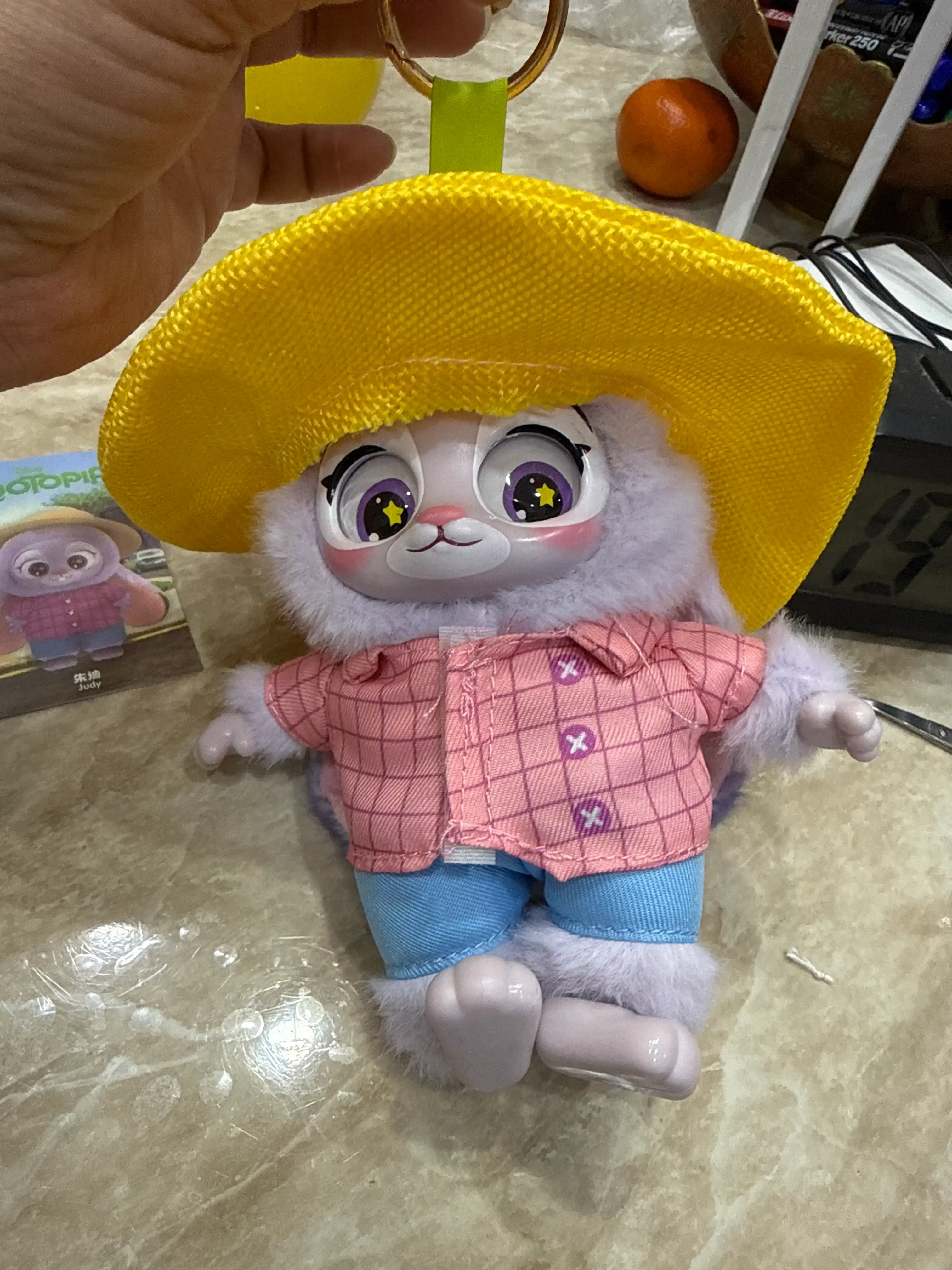 Zveropolis, Zootopia, kolleksiyali yumshoq brelok-haykalcha, yumshoq o'yinchoq, SURPRIZ BOX