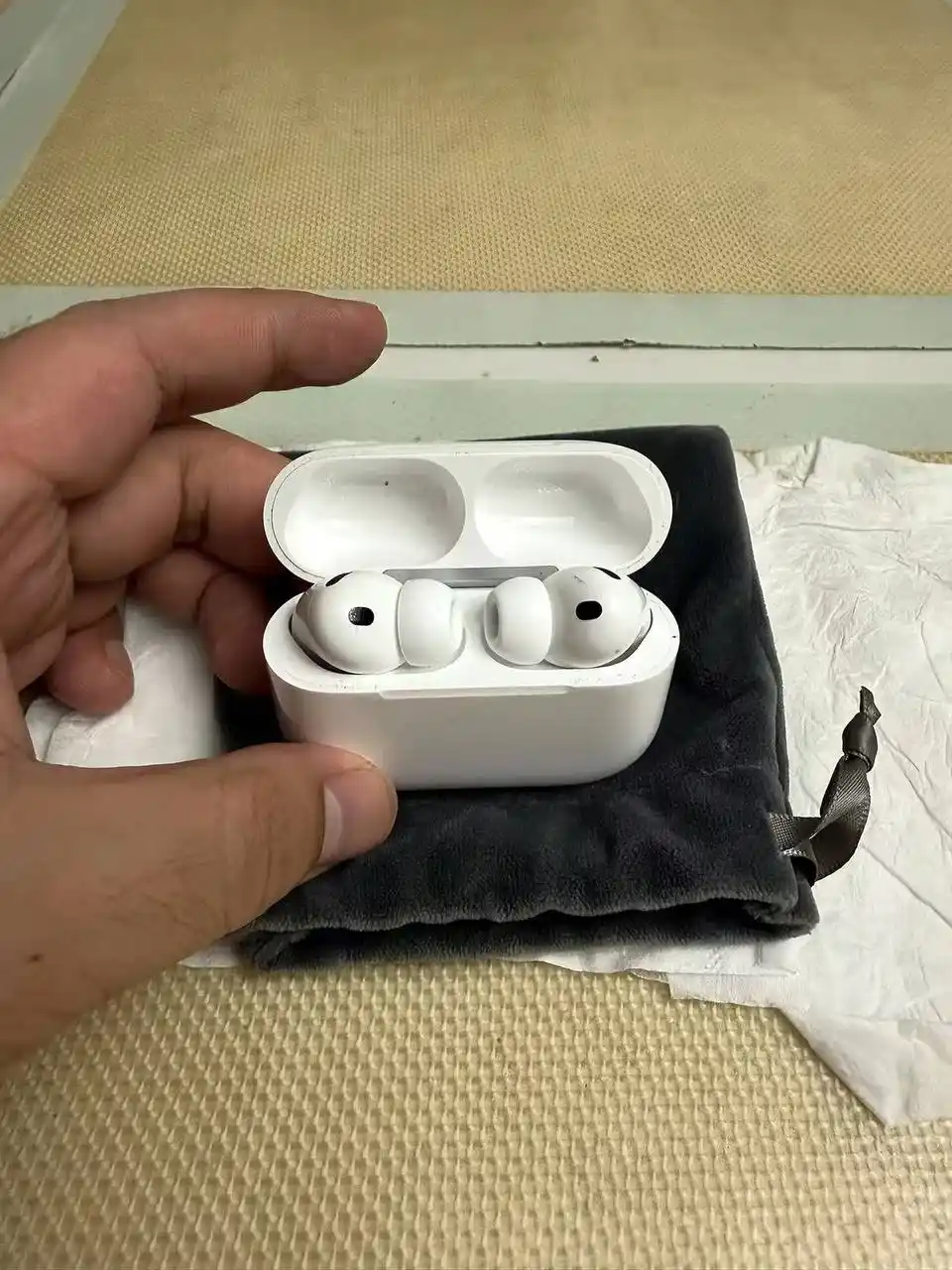 "Pods Pro 3" simsiz quloqchinlari, ANC, sensorli, sovg‘aga g‘ilof va kabel