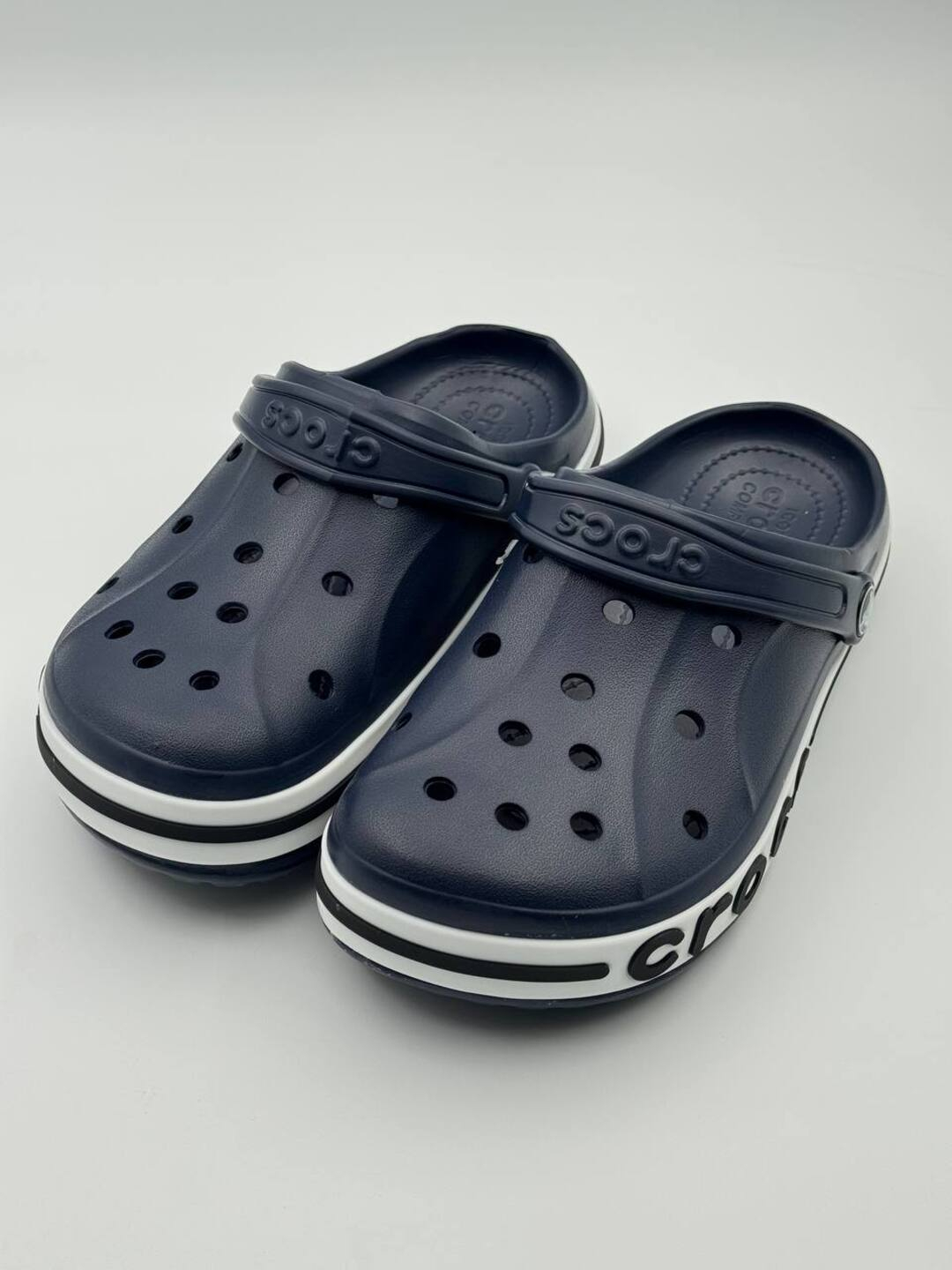 Обувь для женщин, девочек и детей UNISEX