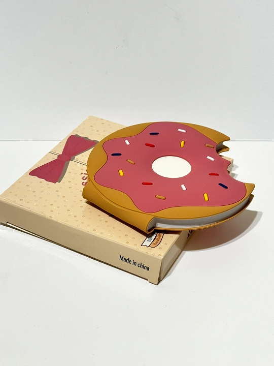 Ponchik yoki shokolad hidiga ega bloknot, 12/12 sm - 80 varaq, 3D, sovg‘a qutisida