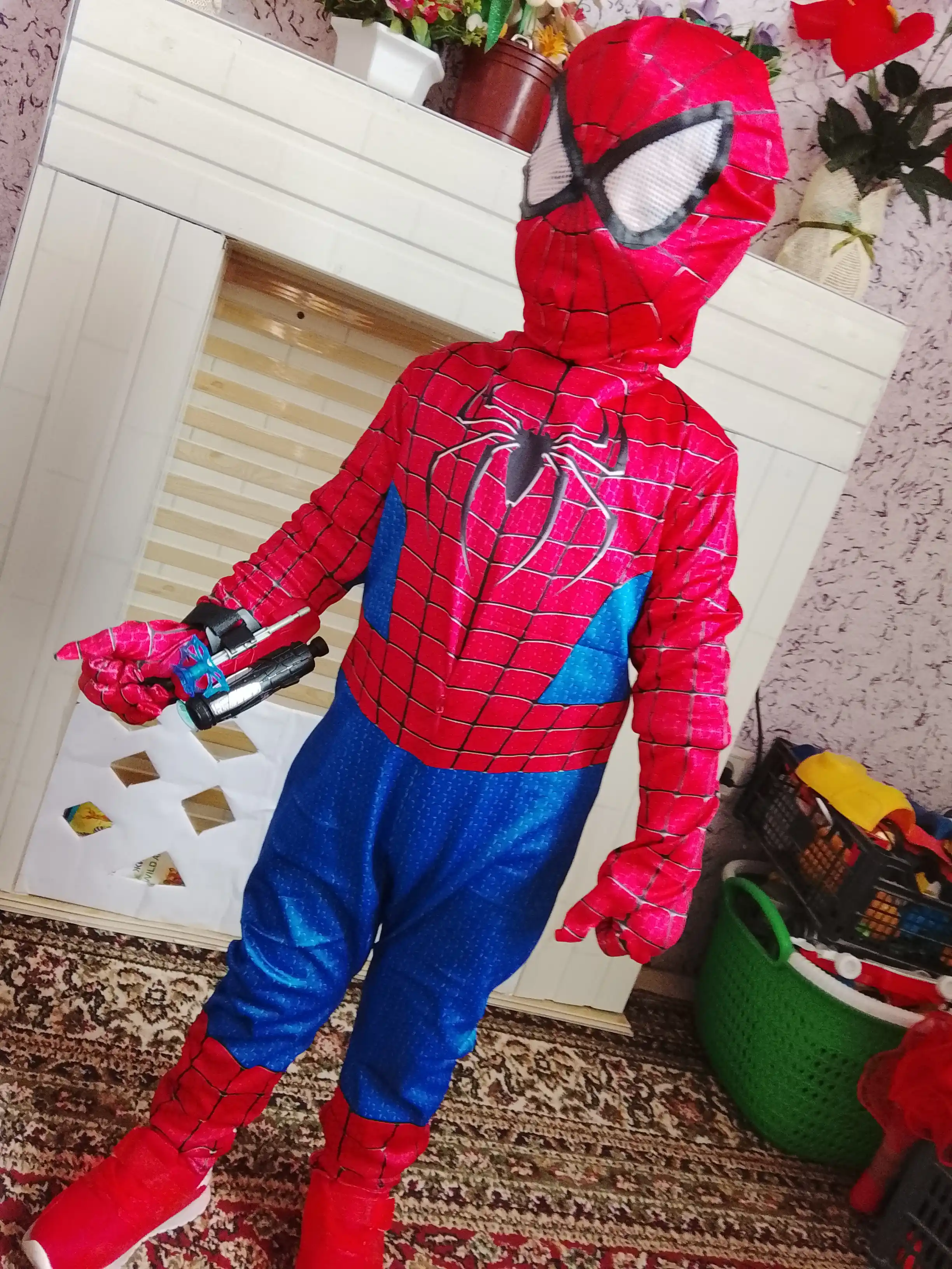 Бластер Человека-Паука: стреляющая перчатка, 3 стрелы, Spider Man игрушка для детей