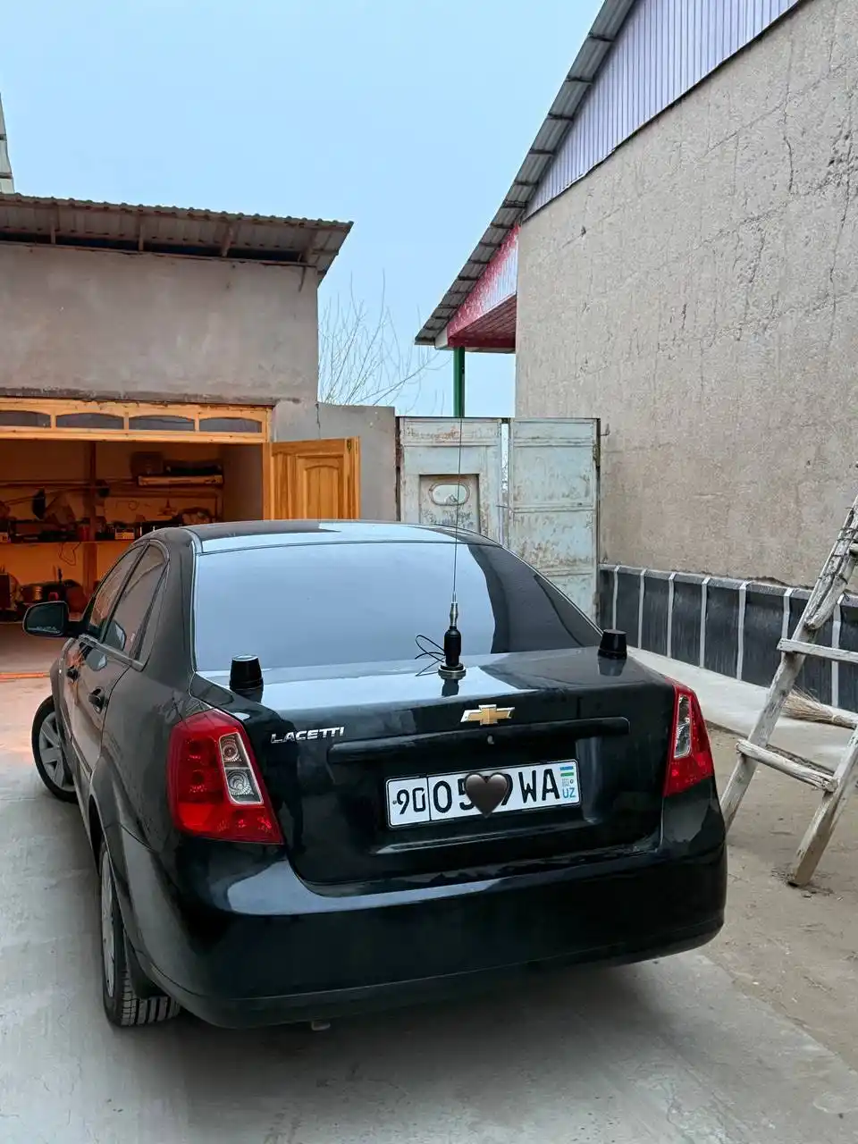 Avtomobil tomiga antenna, magnitda, 87 sm