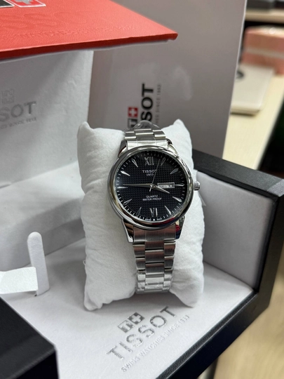 Классические наручные часы TISSOT в подарочной коробке — для вас и ваших близких — NEWATCH-TISSOT4-СЕРЕБРН
