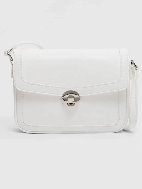 Ayollar sumkasi Stradivarius