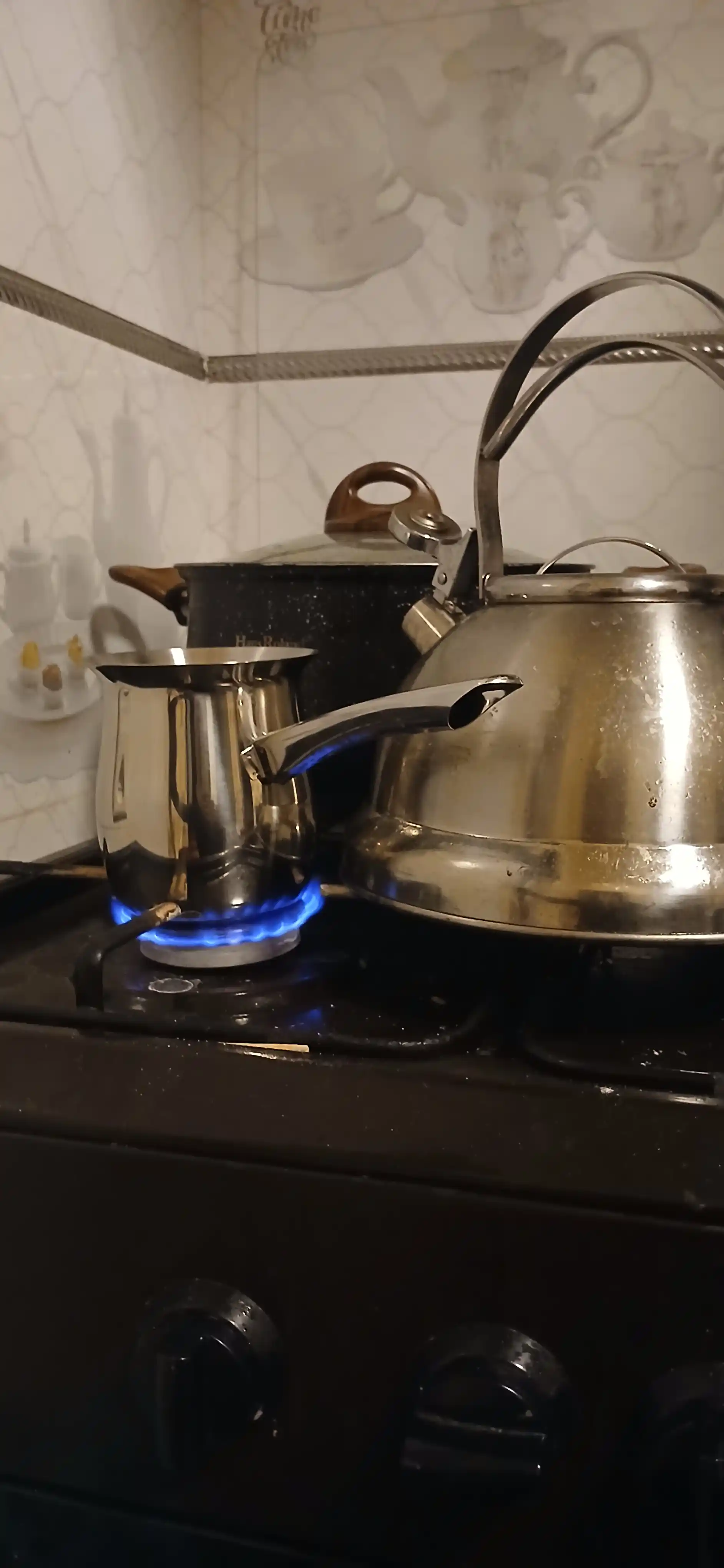 Zanglamas po‘latdan turka to'plami, 3 dona, qahva tayyorlash uchun 200, 400, 600 ml