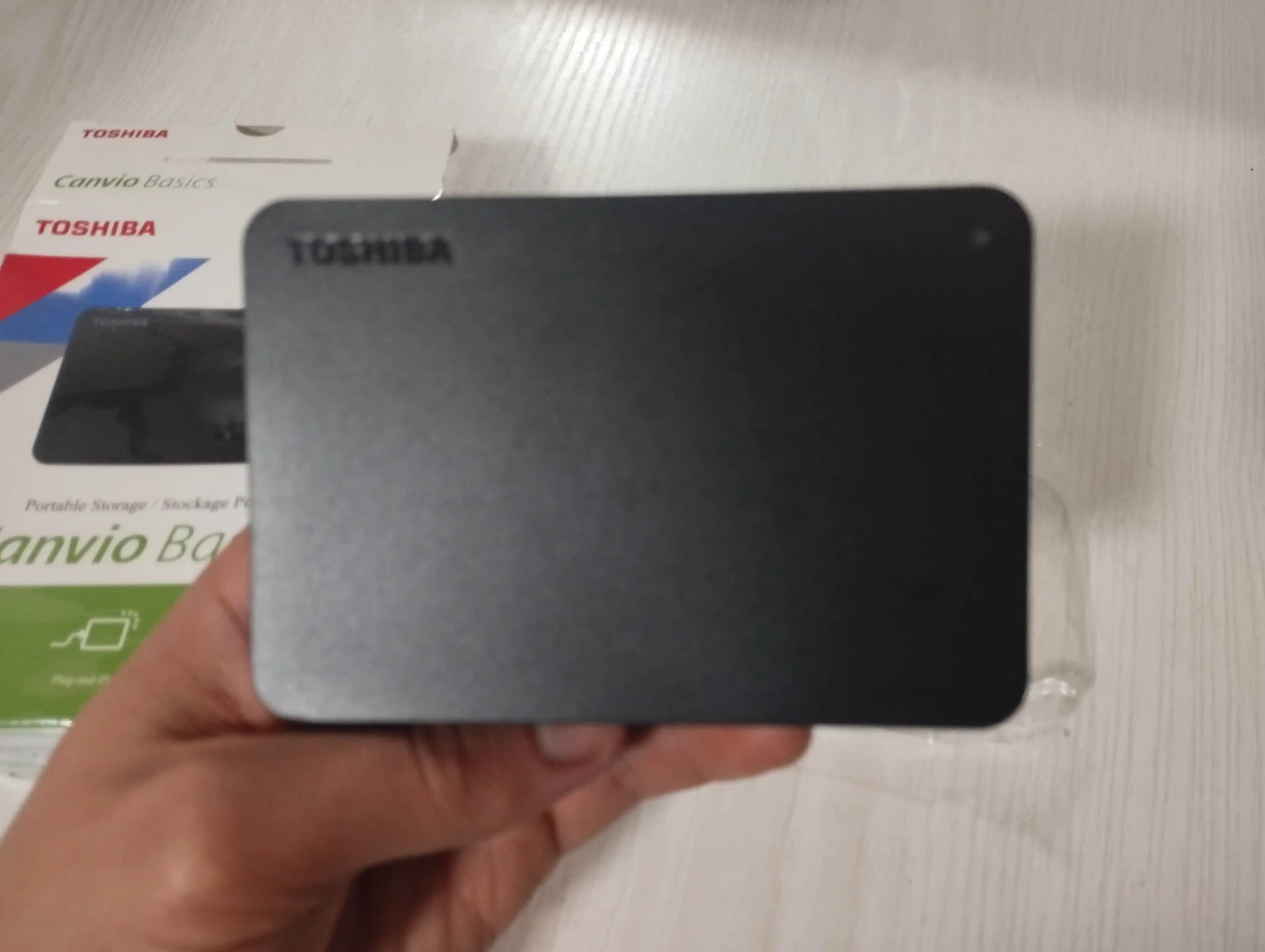 Toshiba Canvio Basics 1TB – надёжный и быстрый внешний жёсткий диск