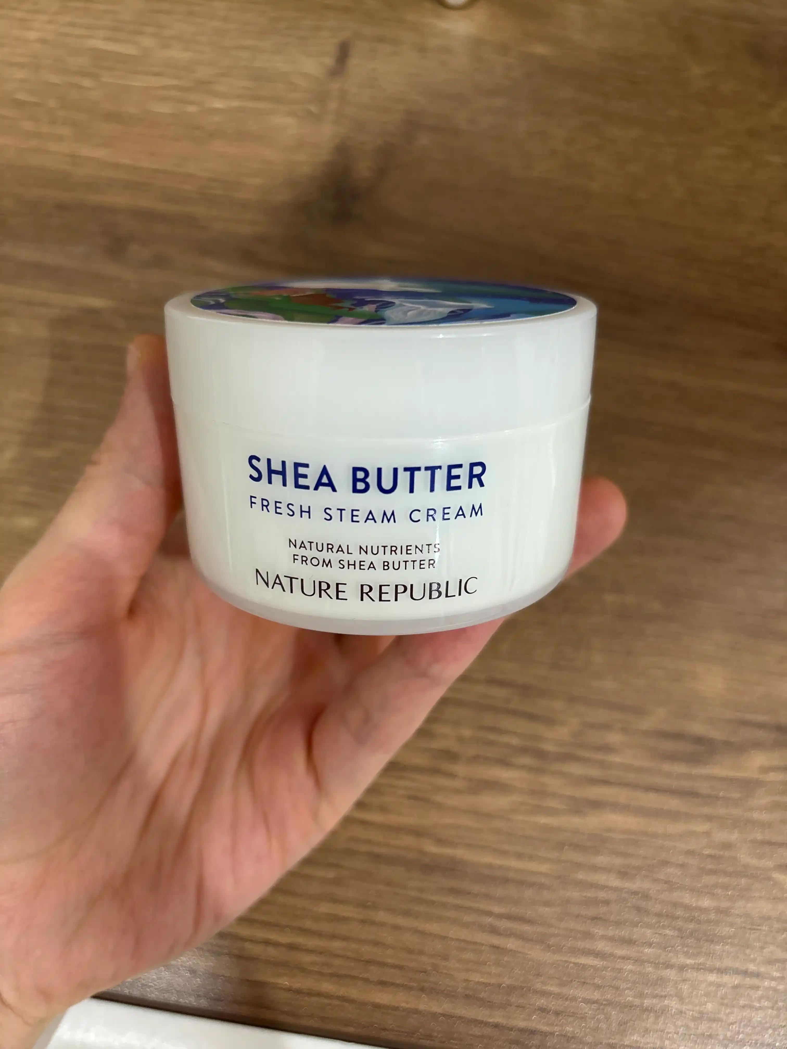 Освежающий крем для жирной и комбинированной кожи-Shea Butter Fresh Steam Cream, 100 мл