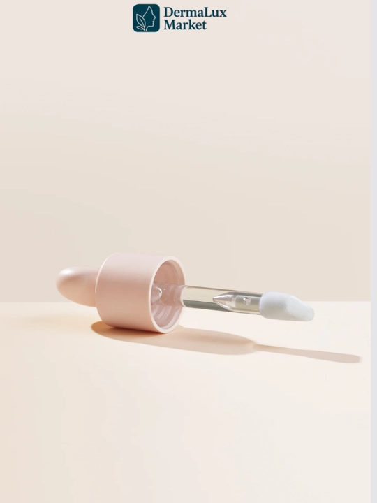 Konsiler Rare Beauty Liquid-terini yoritadi, nuqsonlarni yopadi, yengil va tabiiy qoplama