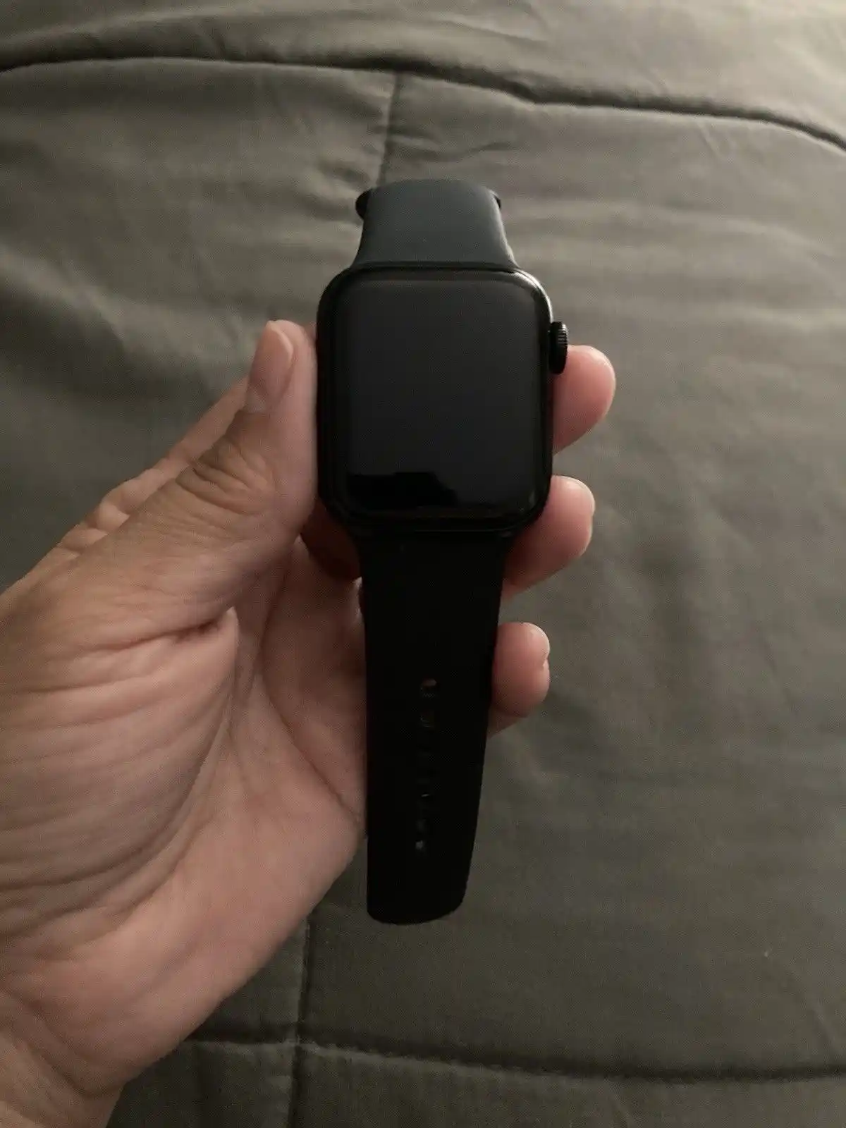 Apple Watch SE (2-avlod) 40-44